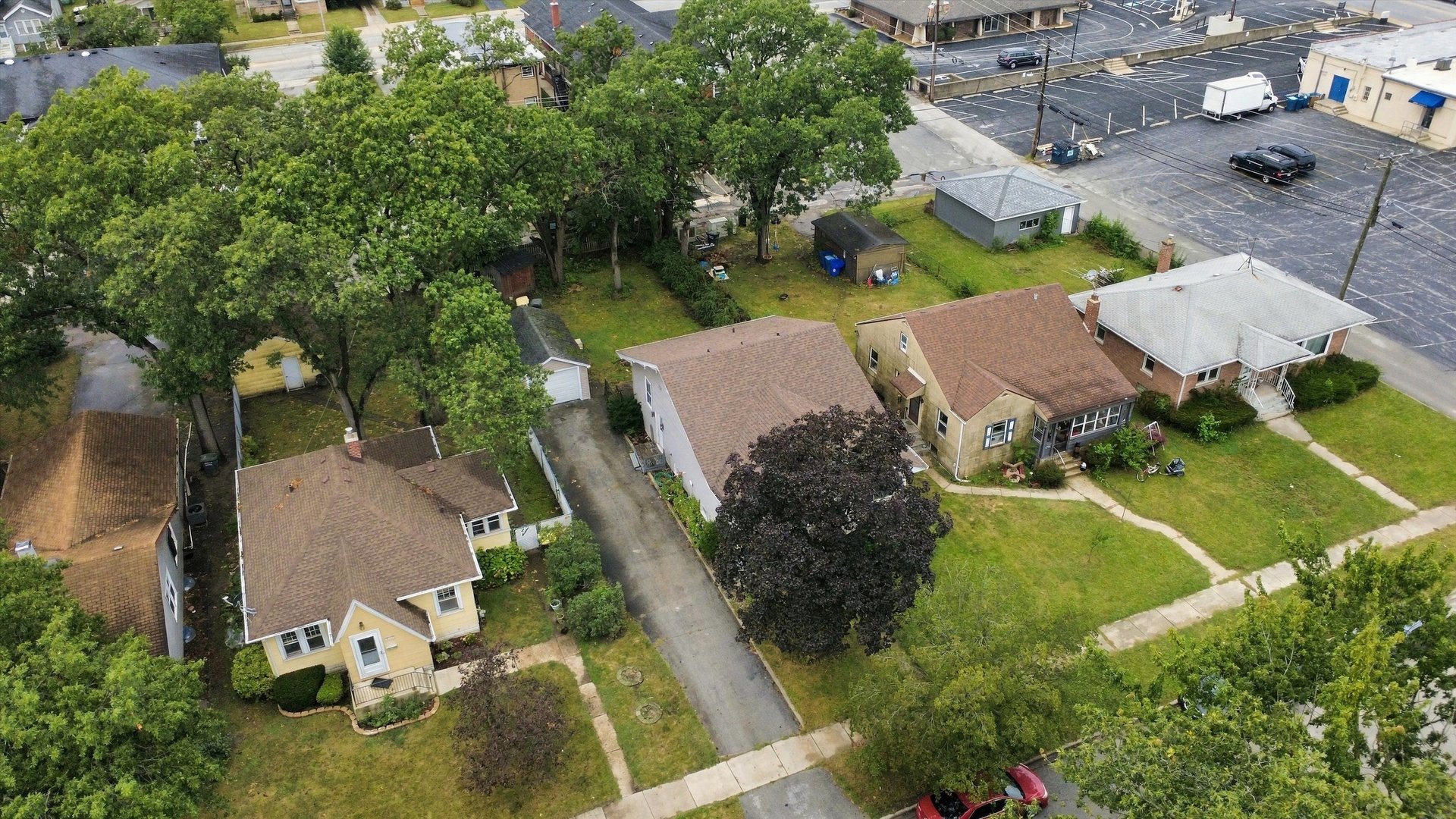 18232 Walter Street Property Photo 4