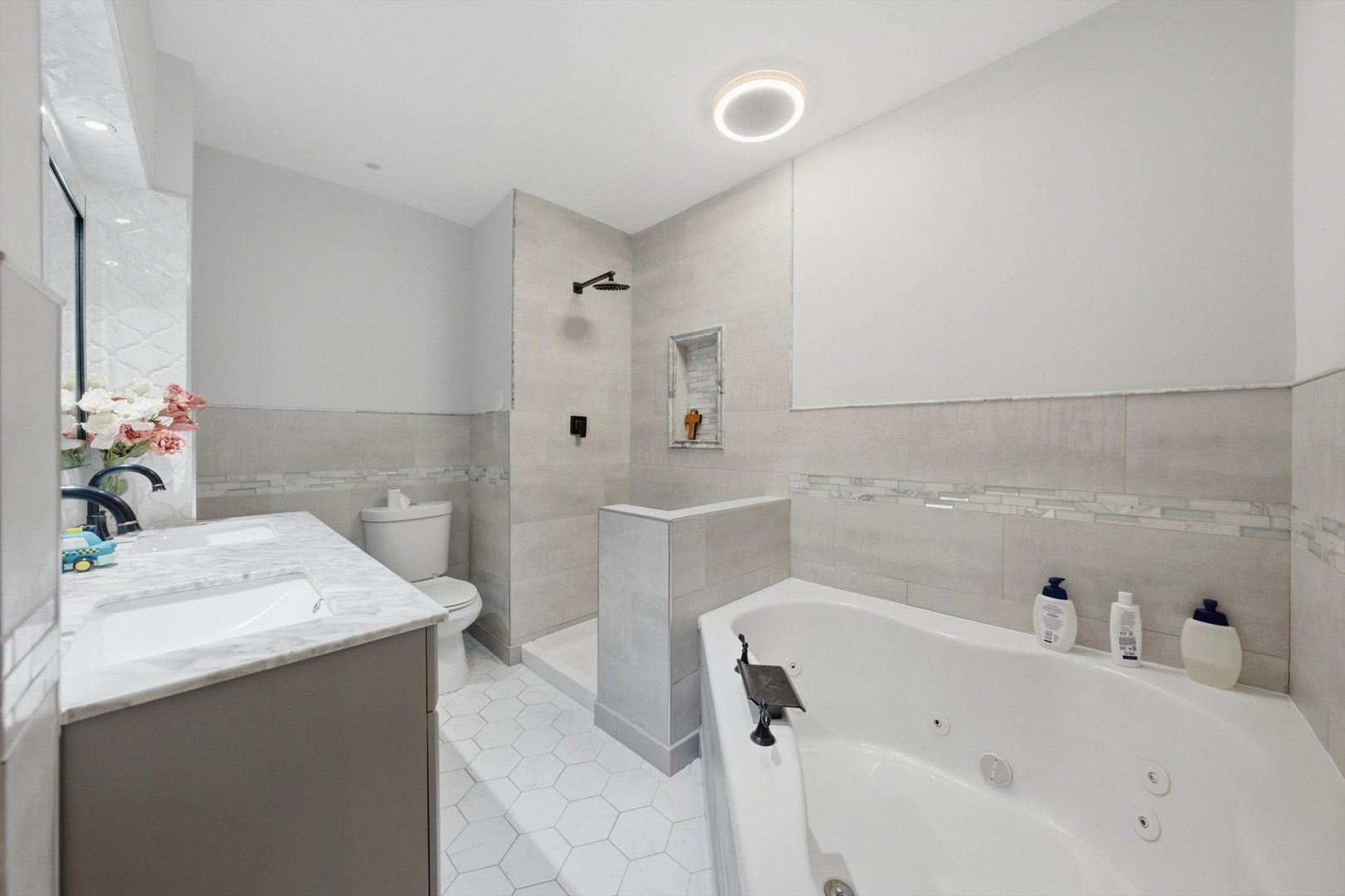 18232 Walter Street Property Photo 15