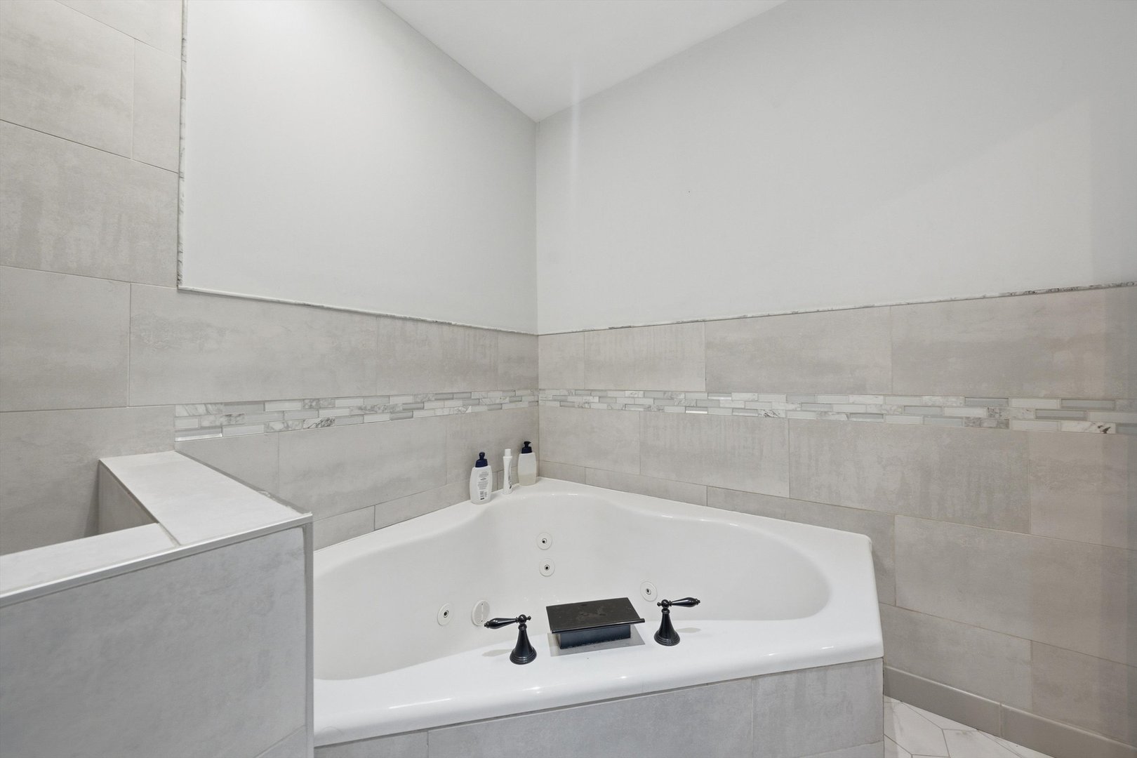 18232 Walter Street Property Photo 17