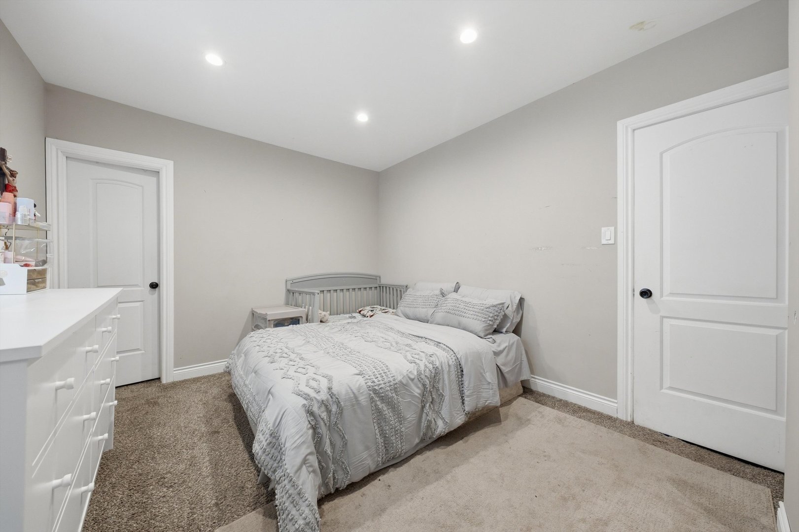 18232 Walter Street Property Photo 20