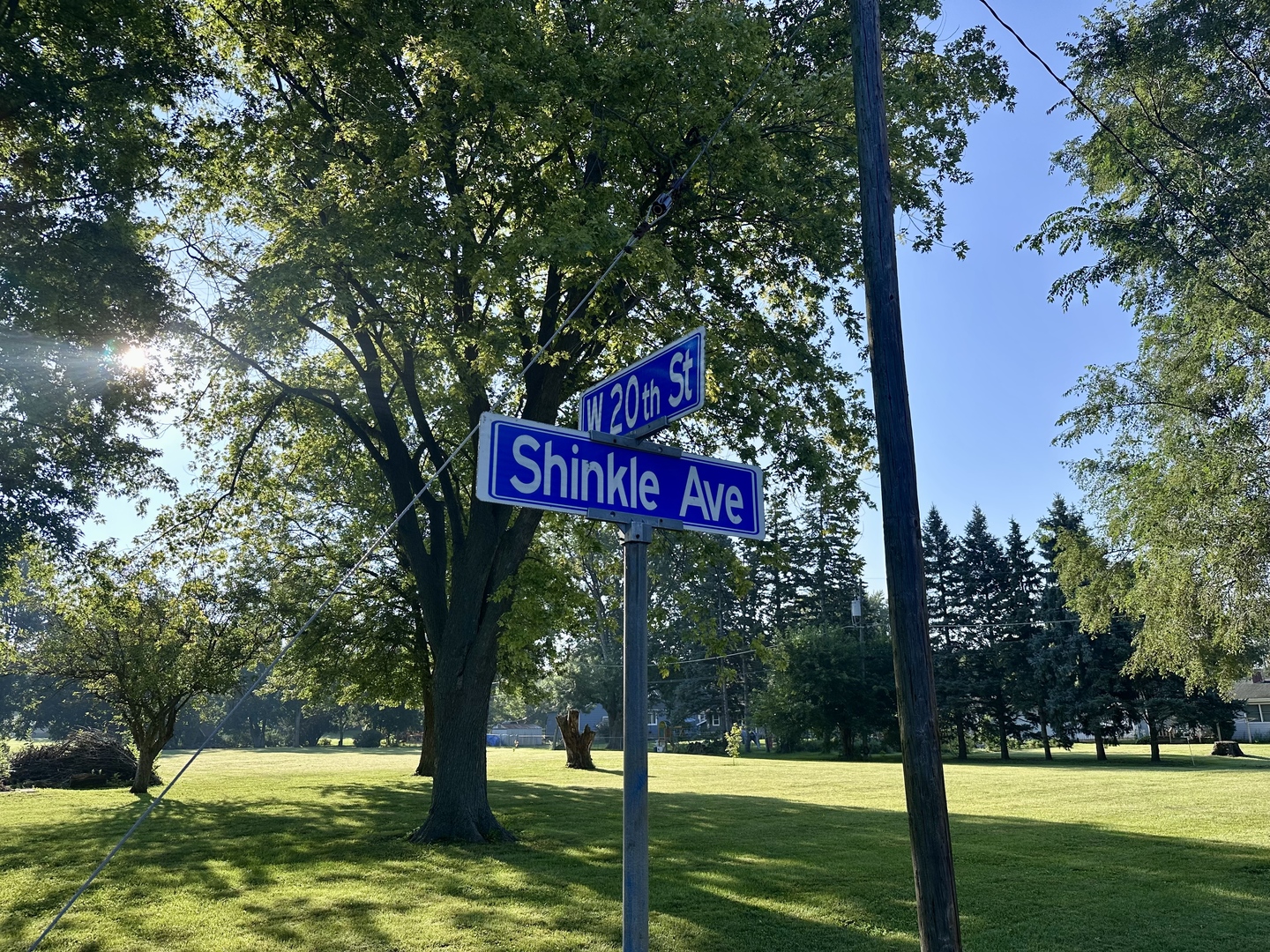 000 Shinkle Avenue Property Photo 8