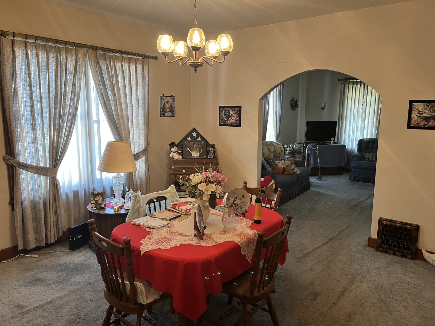 243 Crosat Street Property Photo 4