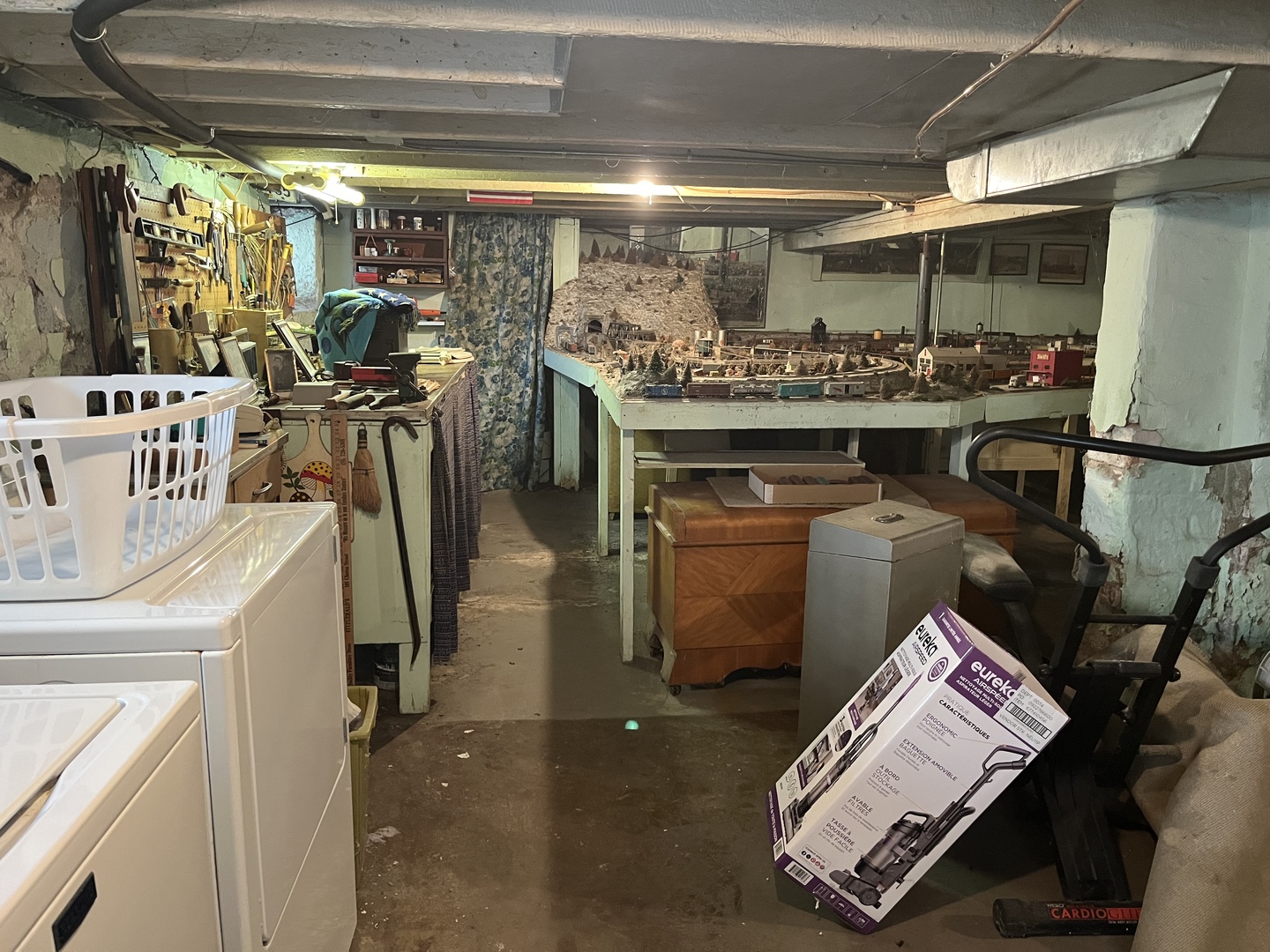 243 Crosat Street Property Photo 16