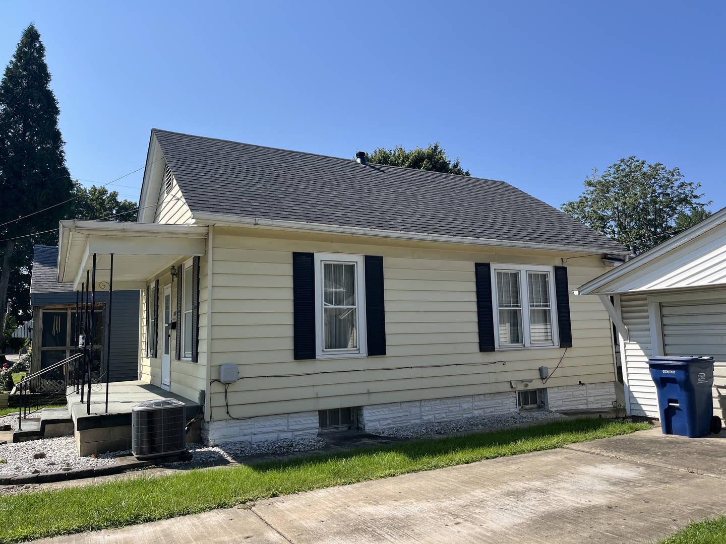 243 Crosat Street Property Photo 21