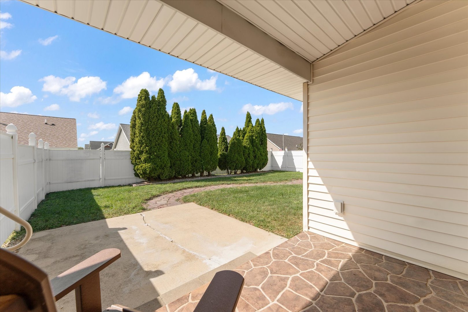 1701 E Lexington Drive Property Photo 31