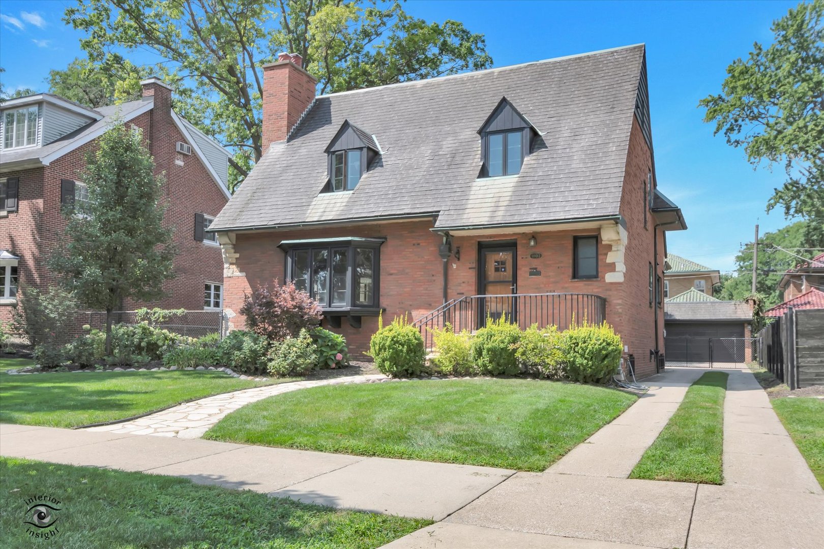 10012 S Damen Avenue Property Photo 2