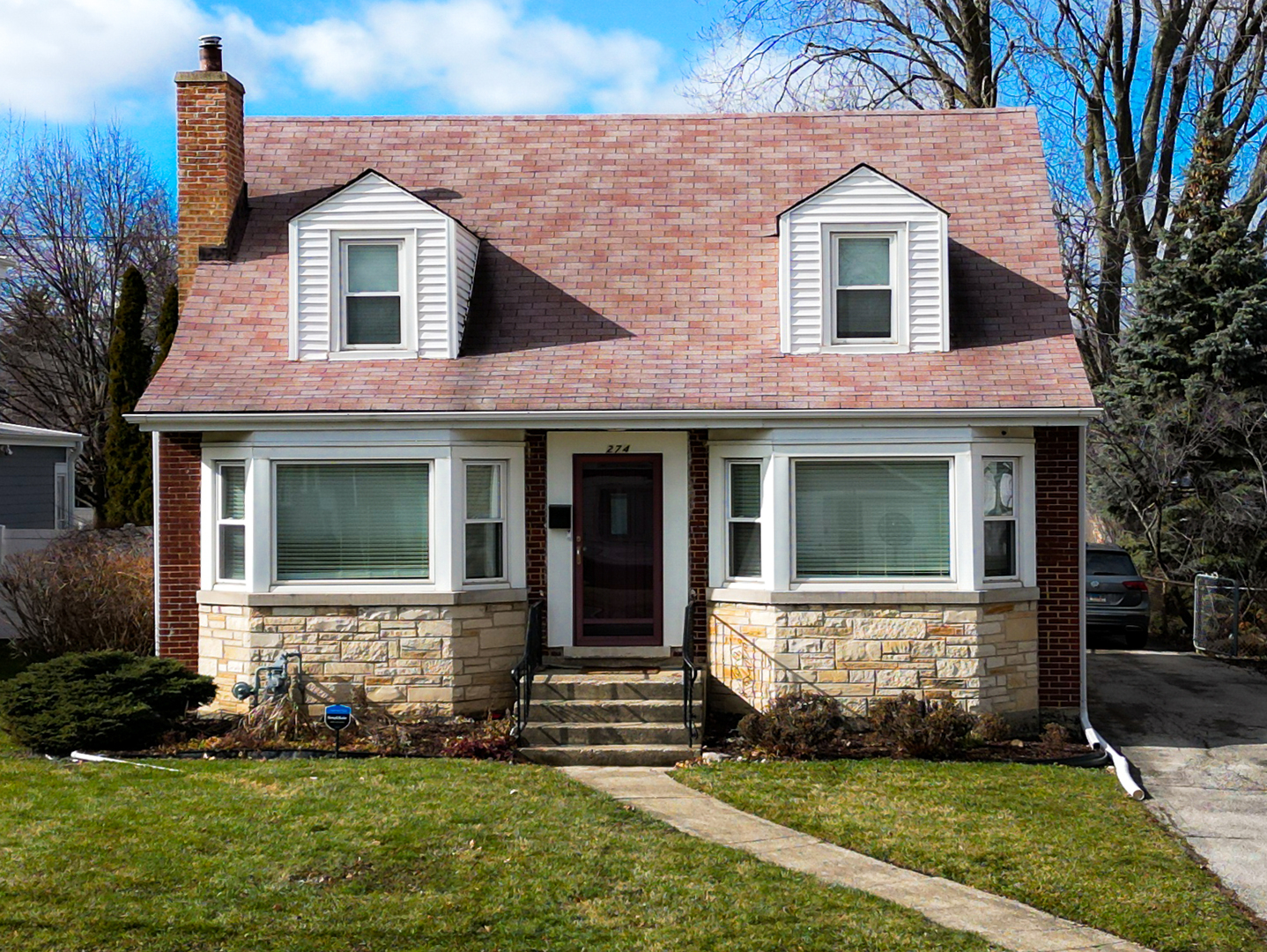 274 N Berteau Avenue Property Photo 2