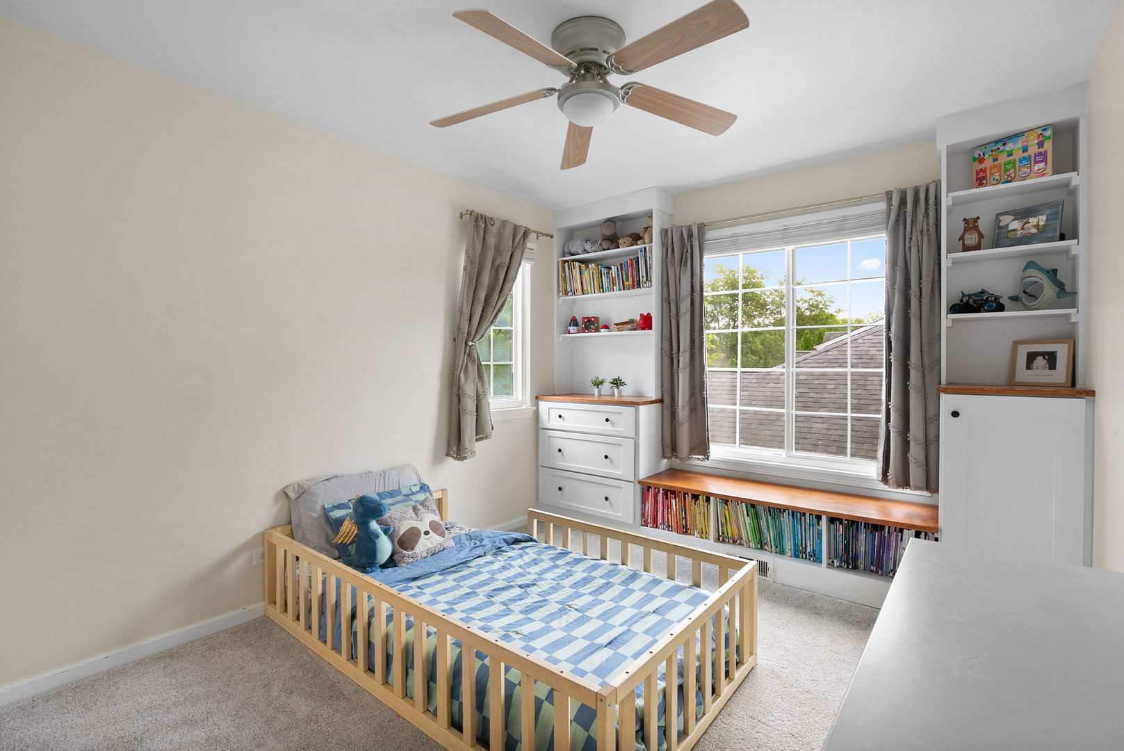 490 Cambridge Drive Property Photo 19