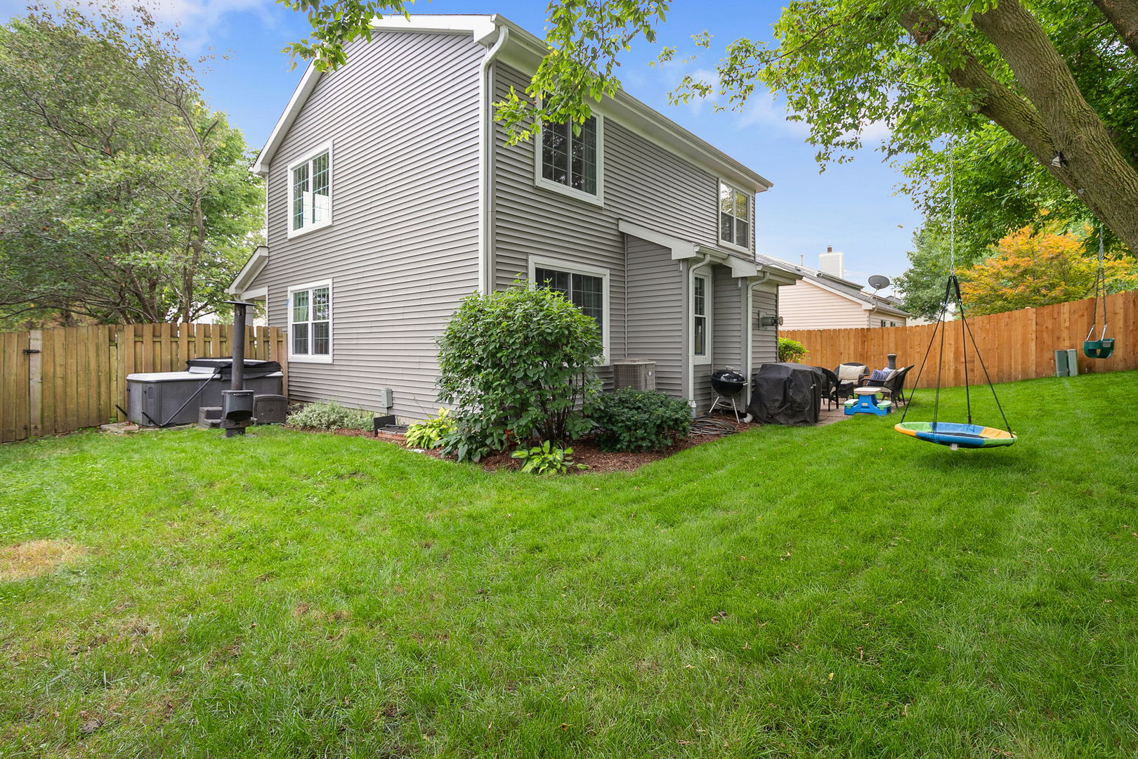490 Cambridge Drive Property Photo 26