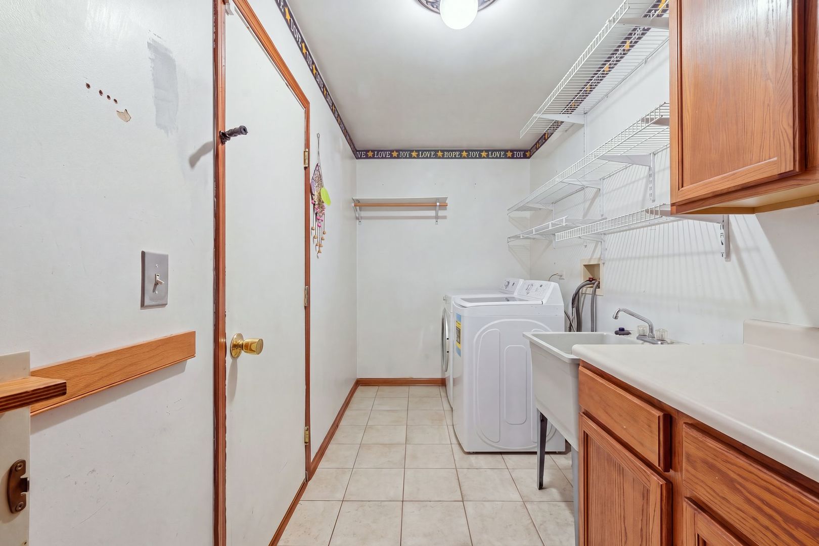 1565 Baytree Drive Property Photo 22