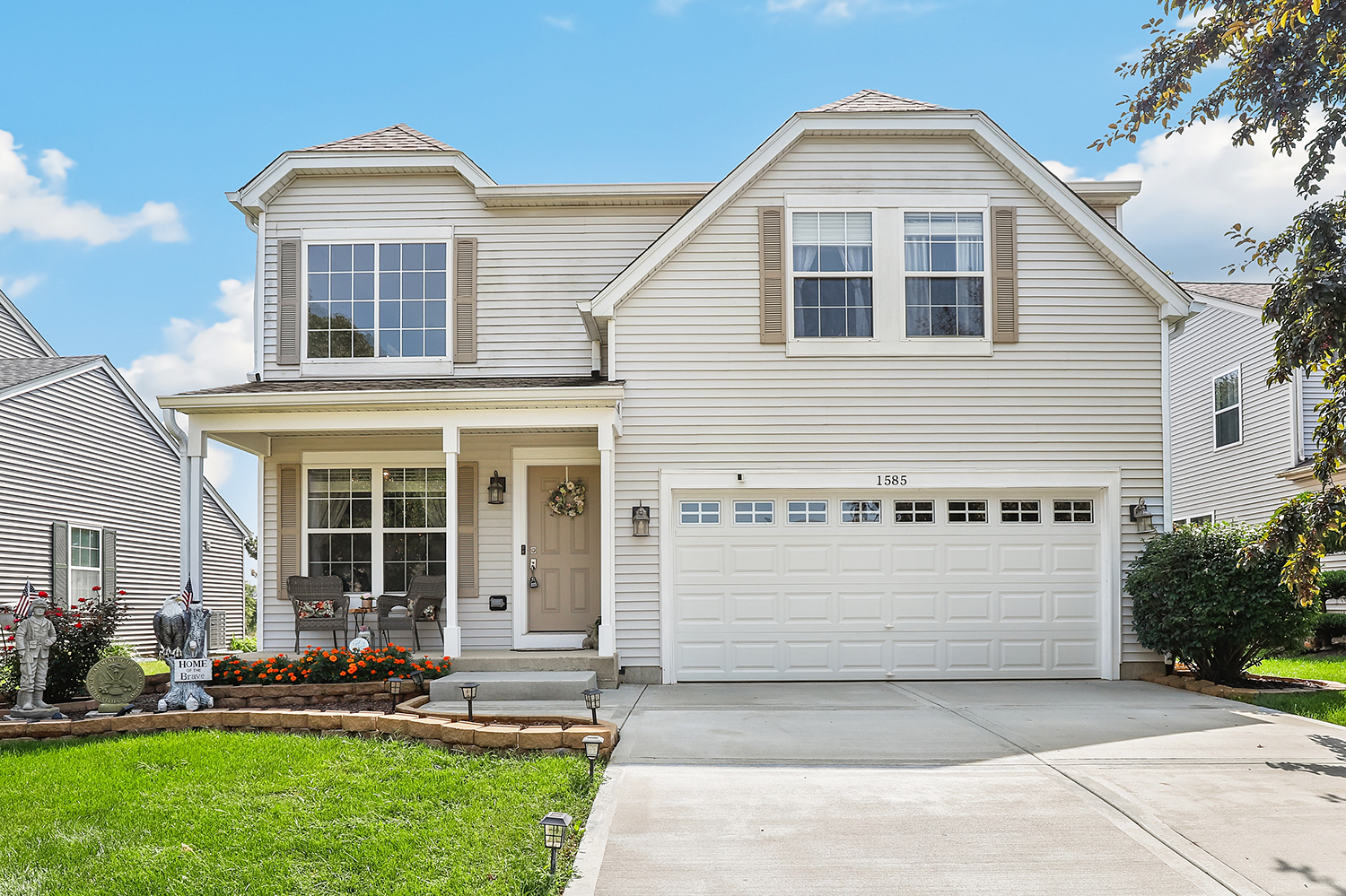1585 Lavender Drive Property Photo 1
