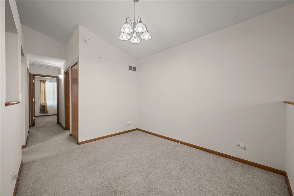 1637 Linden Park Lane Property Photo 7