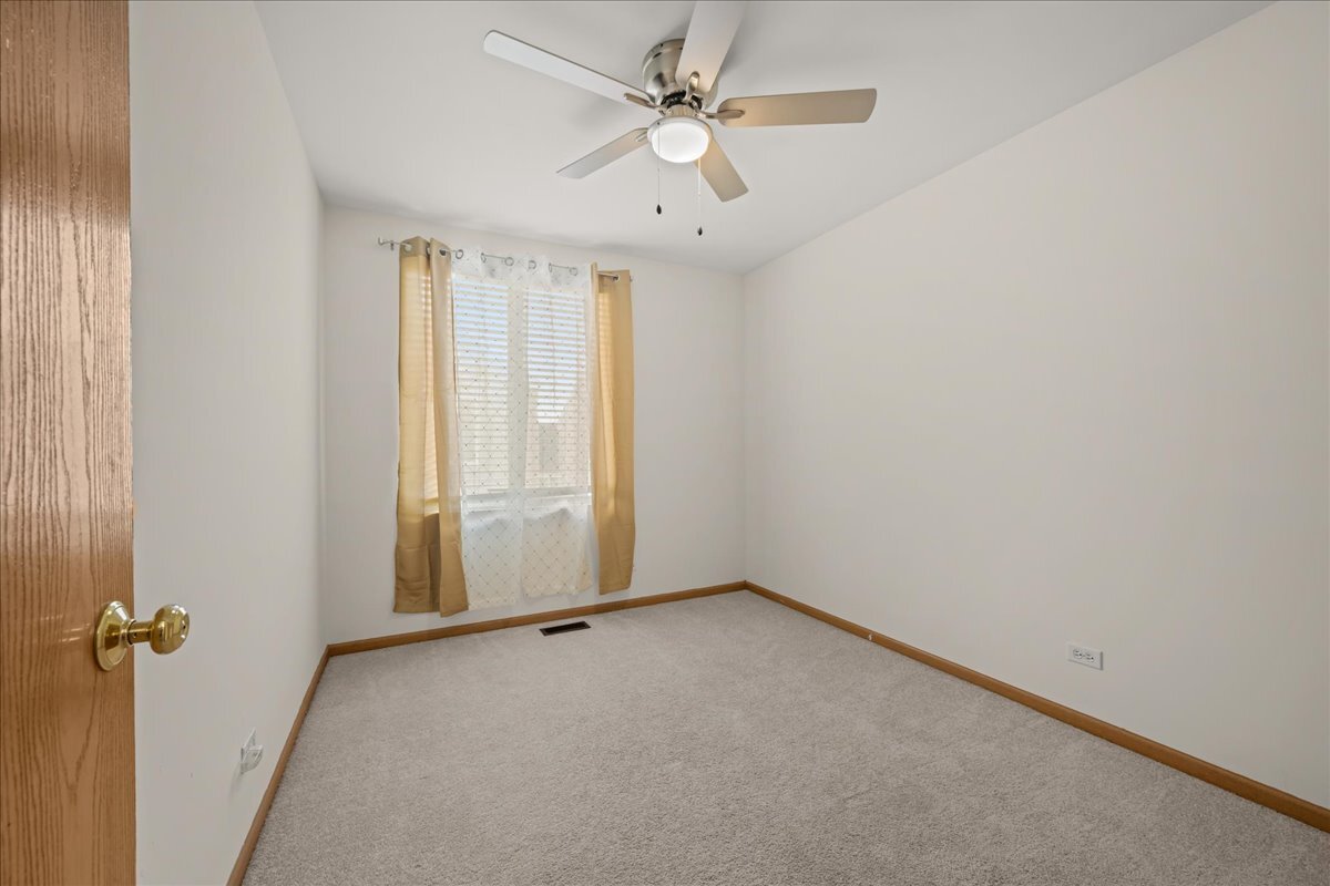 1637 Linden Park Lane Property Photo 14