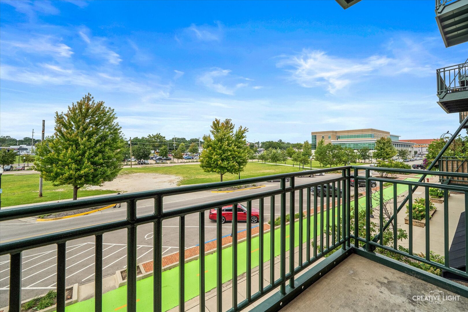 160 S River Street 206 Property Photo 4