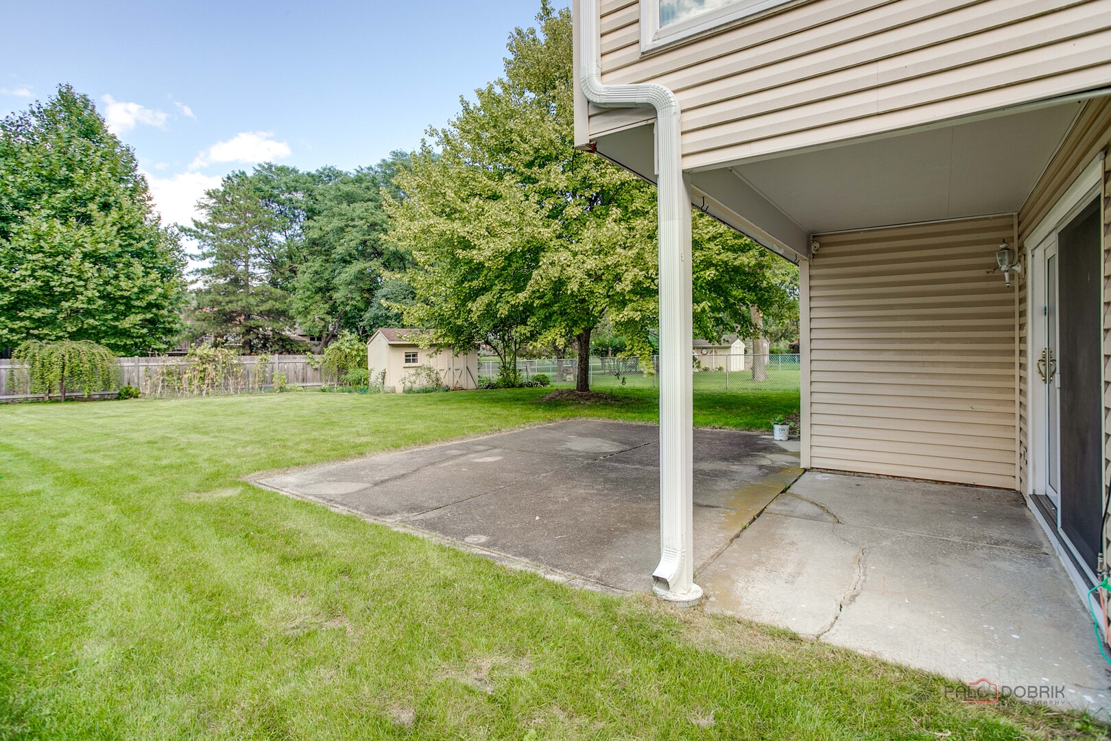 8 Lindon Lane Property Photo 26