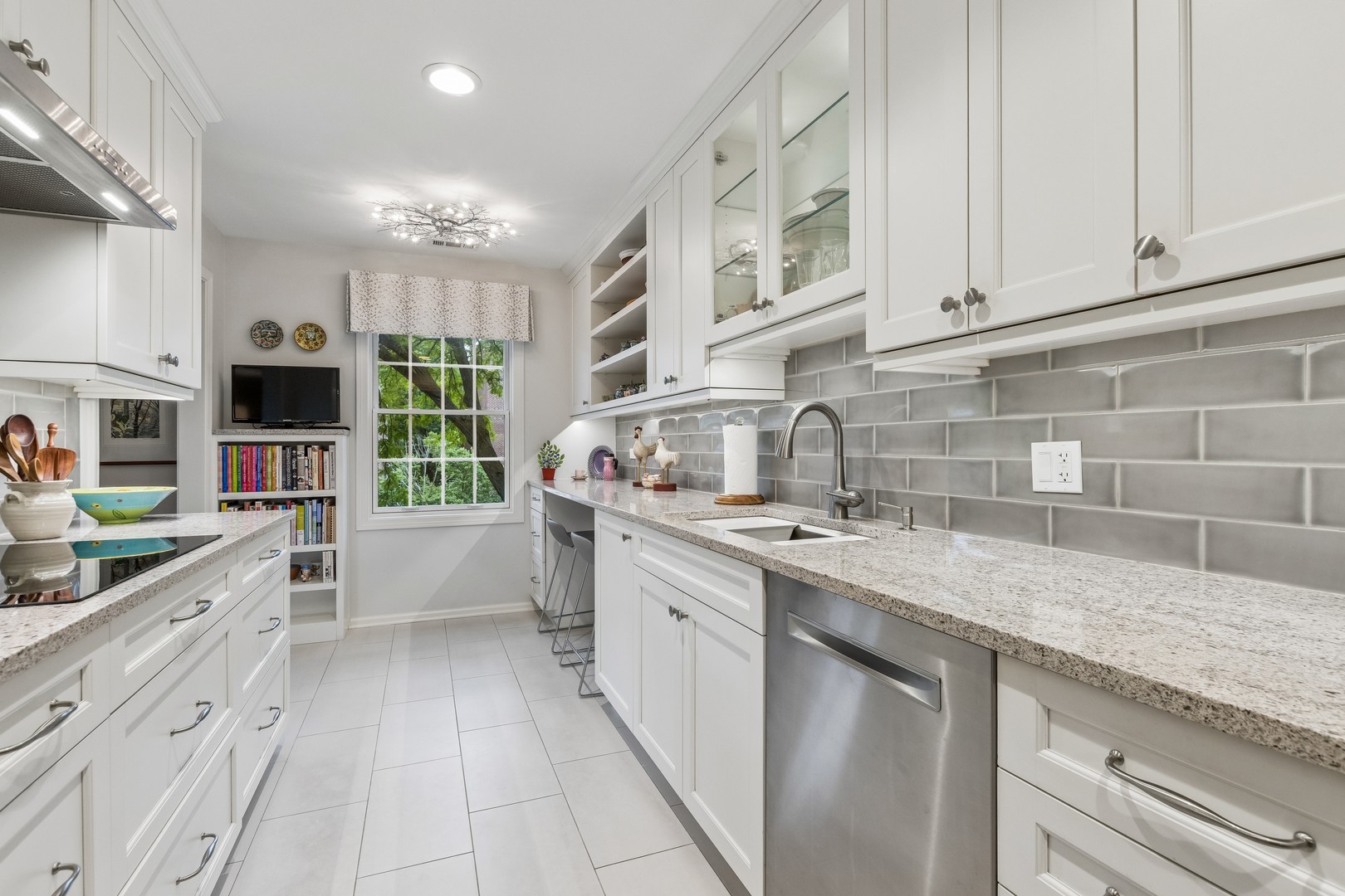 1503 Oak Avenue 311 Property Photo 12