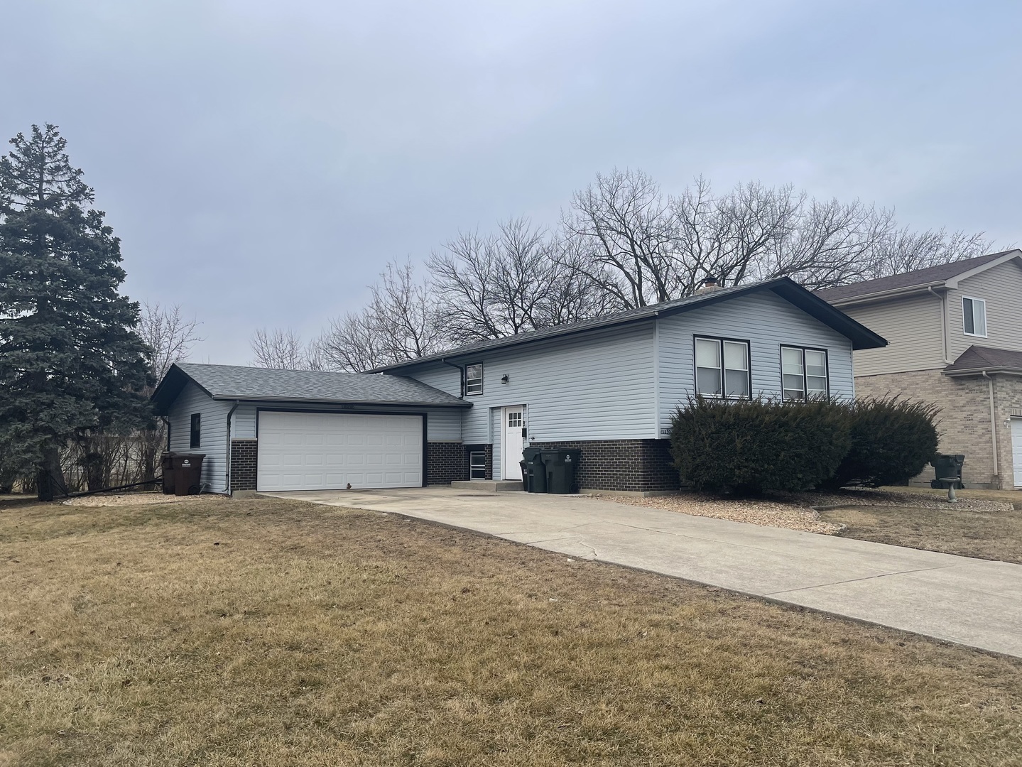 18830 Cedar Avenue Property Photo 1