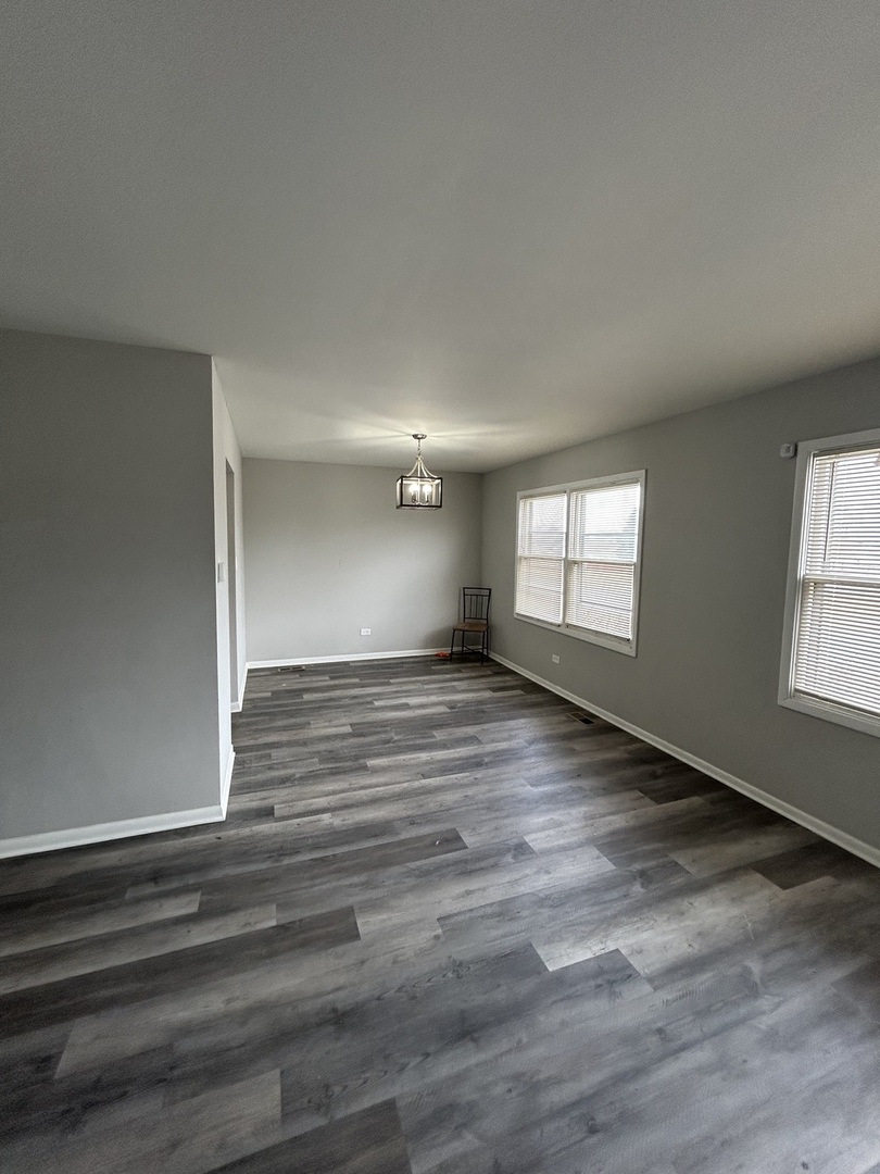 18830 Cedar Avenue Property Photo 4
