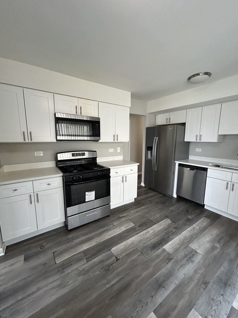 18830 Cedar Avenue Property Photo 6