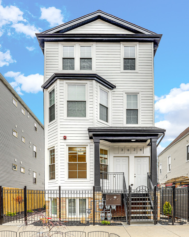 3624 W George Street G Property Photo 1