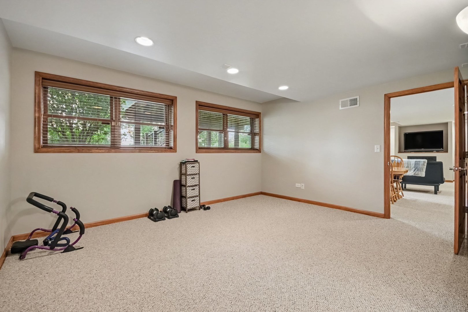 176 Amherst Circle Property Photo 30