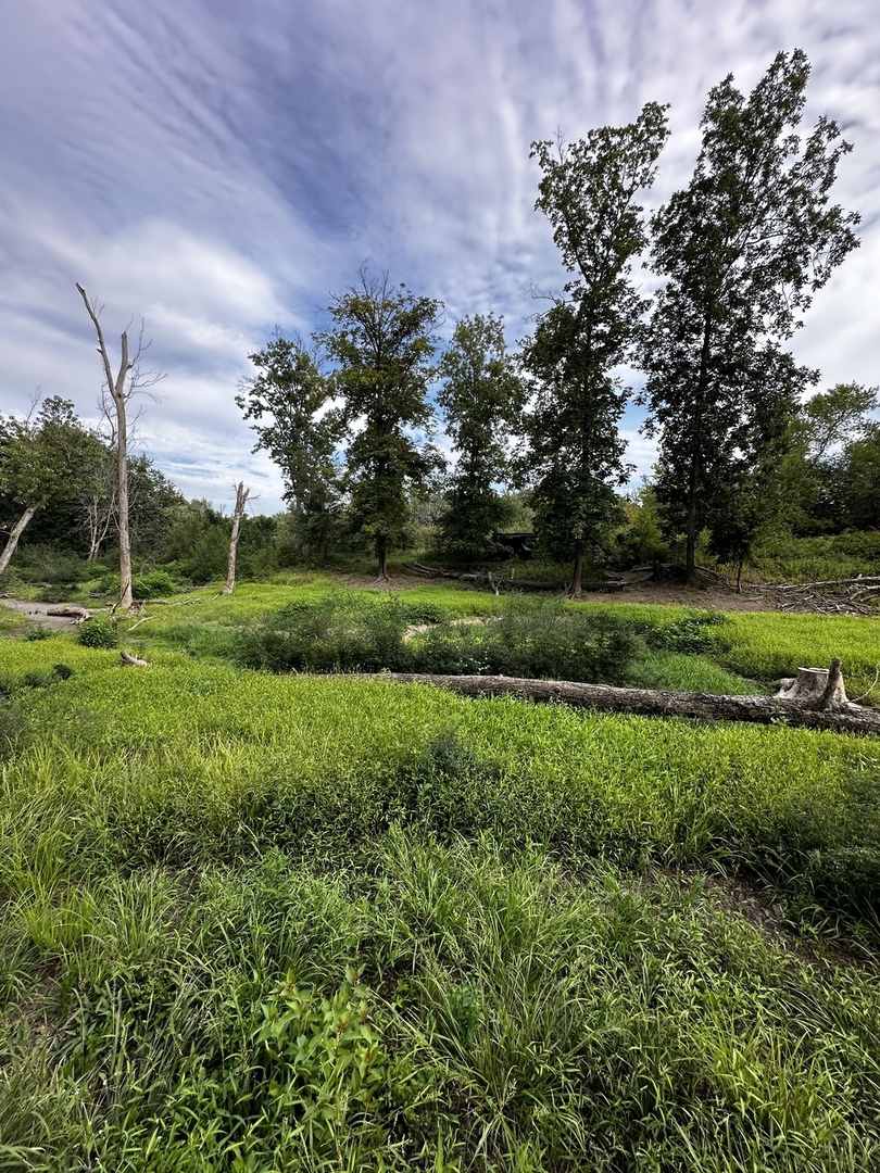 000 2600 E Property Photo 23