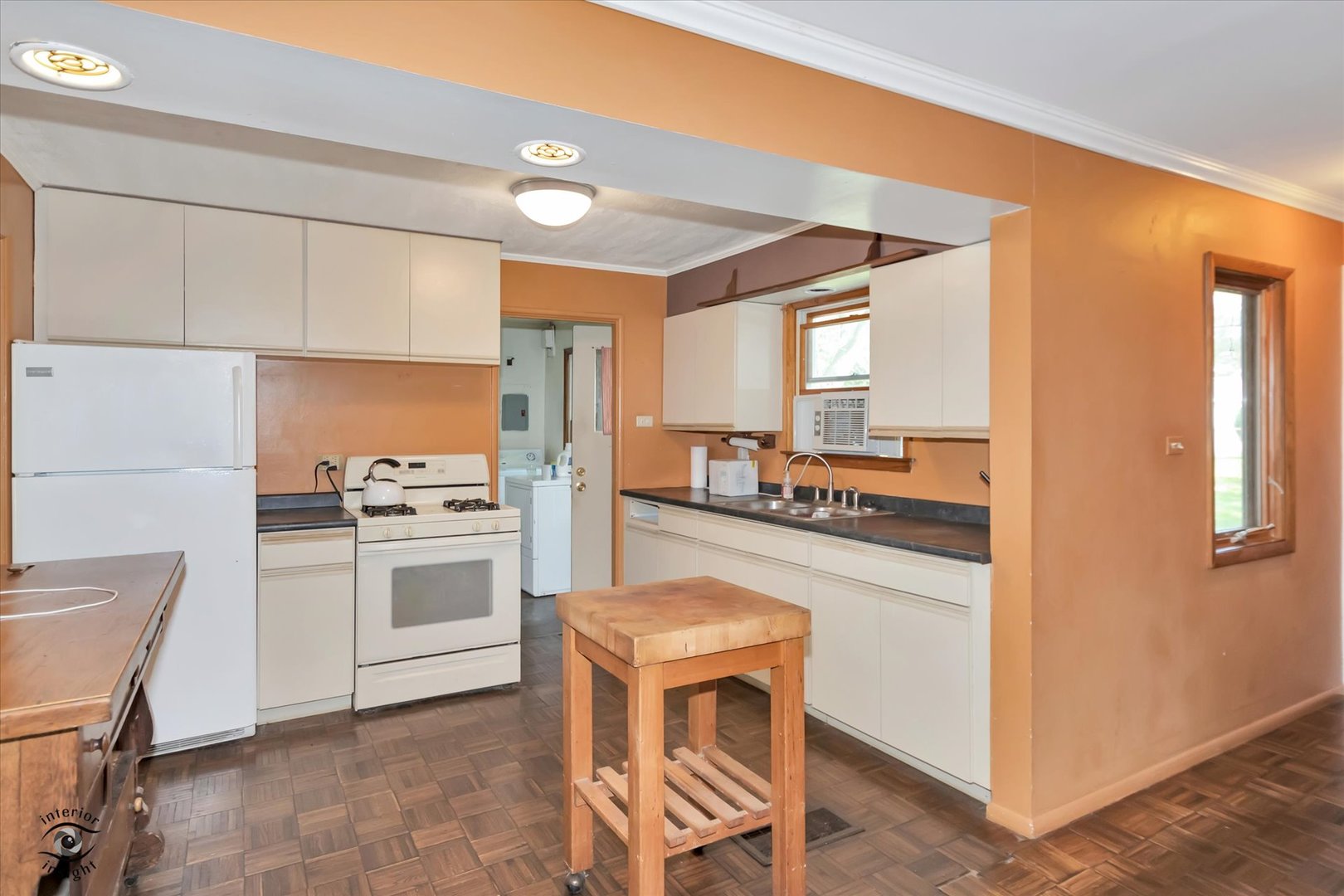 324 Marquette Street Property Photo 11