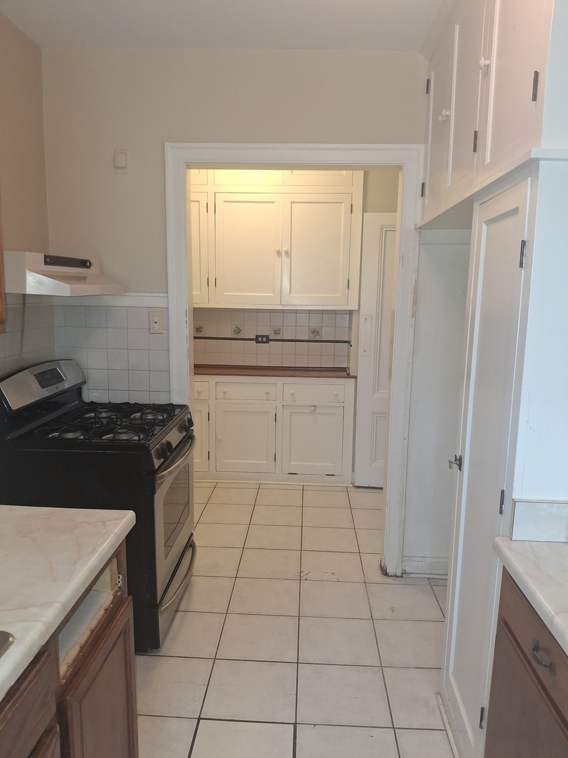 6700 S Crandon Avenue 3a Property Photo 9