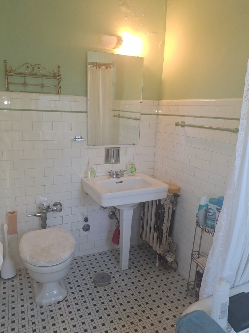 6700 S Crandon Avenue 3a Property Photo 16
