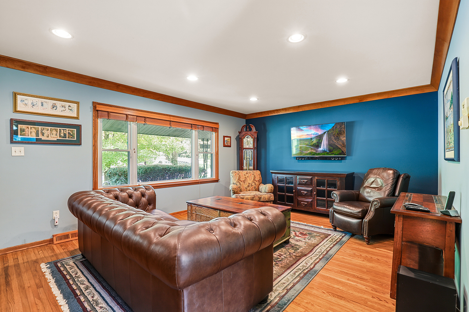 17558 Thorndale Court Property Photo 4