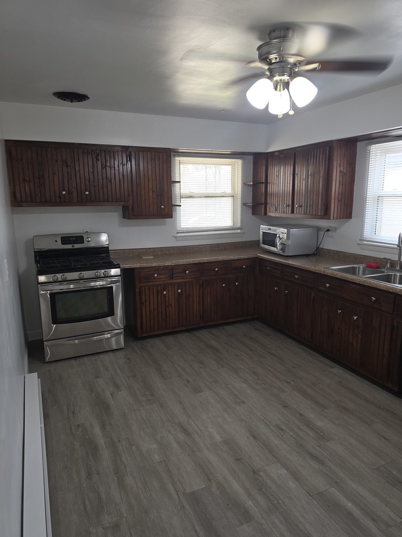 714 May Street Property Photo 14