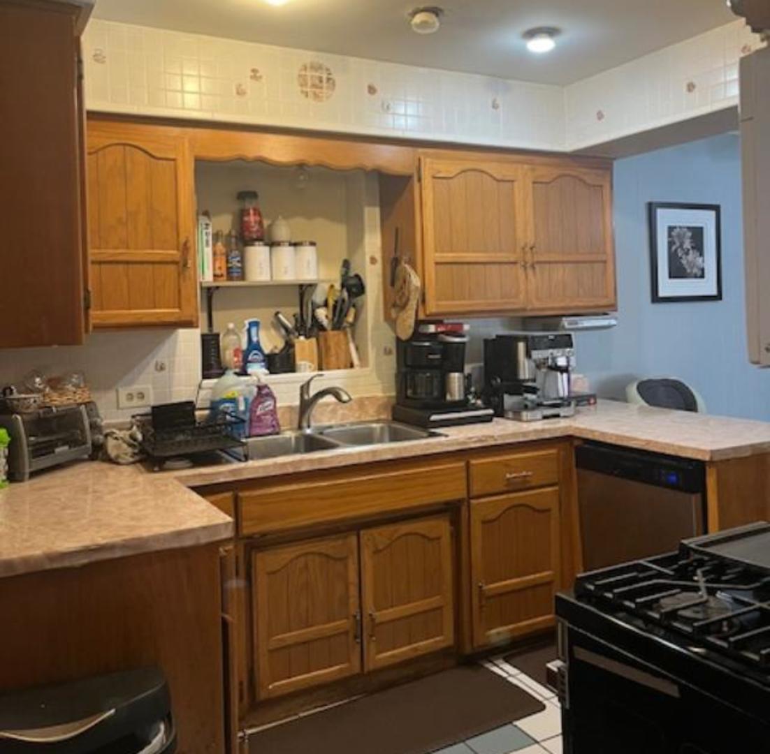 6450 W 82 Place Property Photo 5
