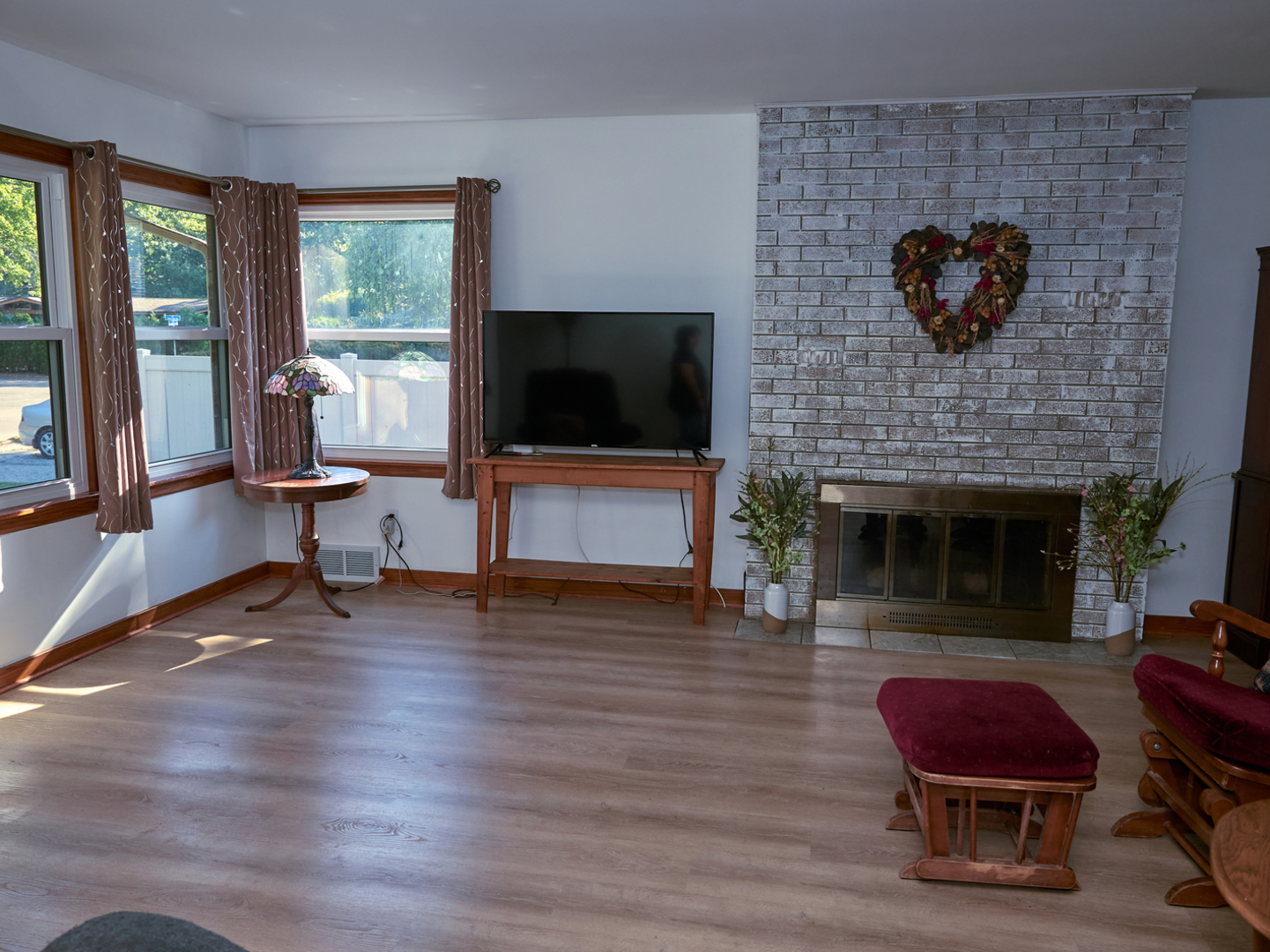 306 Shooting Park Road Property Photo 5