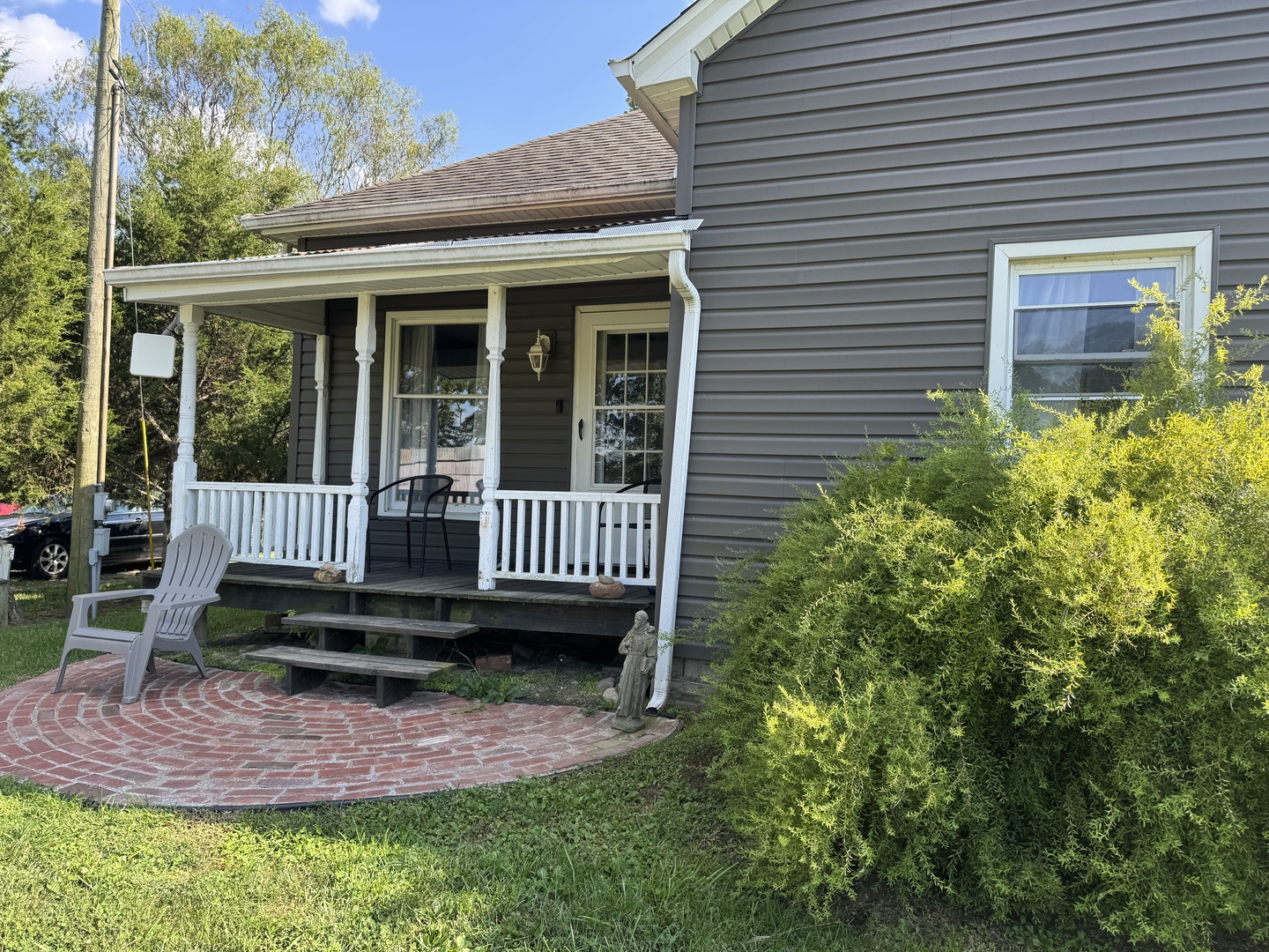 14496 Summers Road Property Photo 2