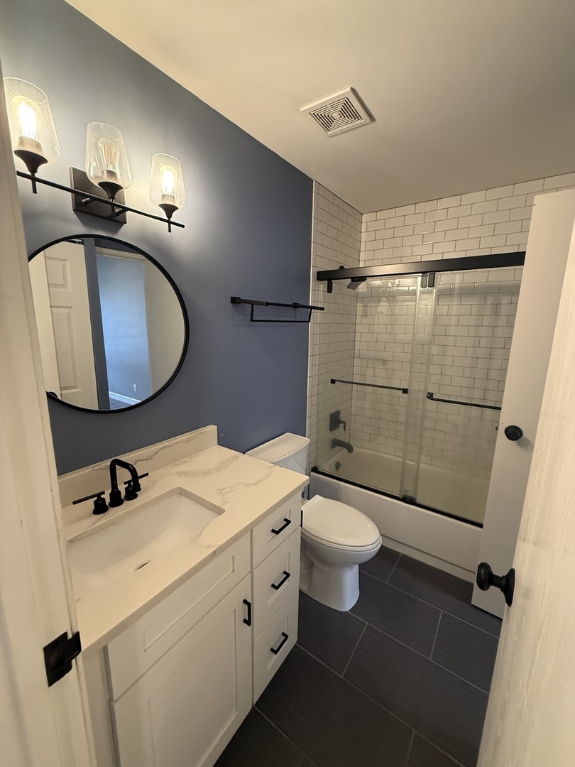 1317 E Wyndham Circle 102 Property Photo 10