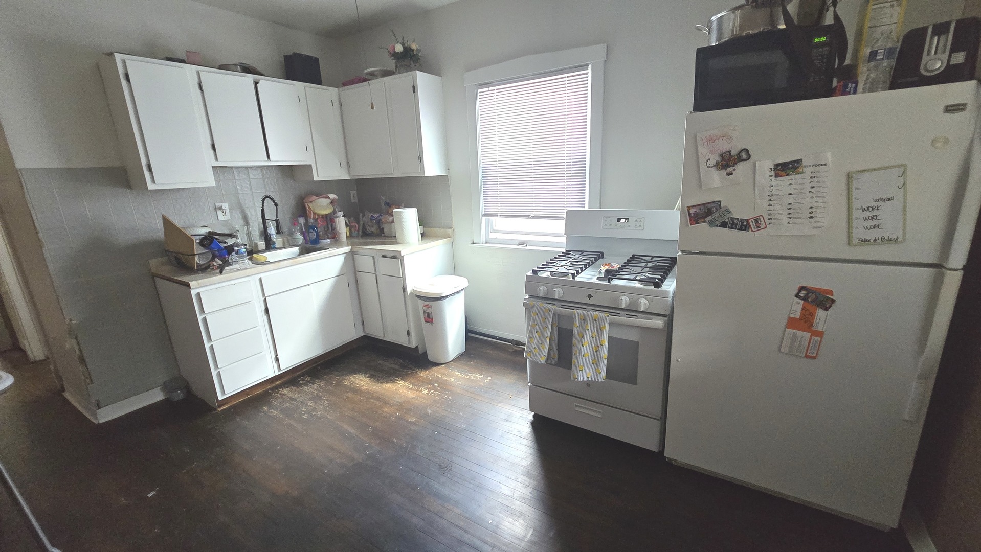 3541 W Diversey Avenue Property Photo 8