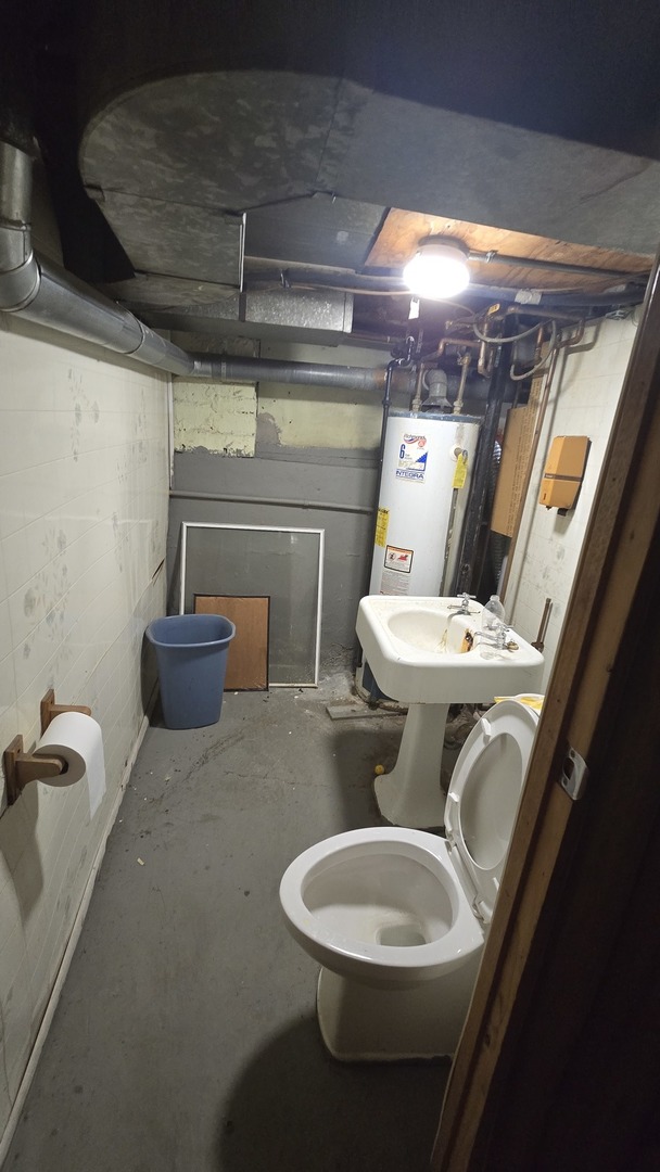 3541 W Diversey Avenue Property Photo 23