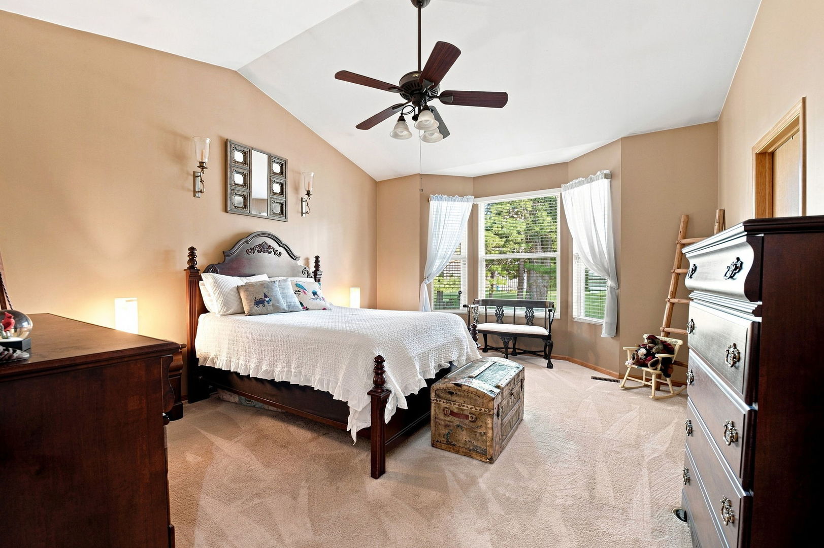 5205 Gardiner Glenn Drive Property Photo 13