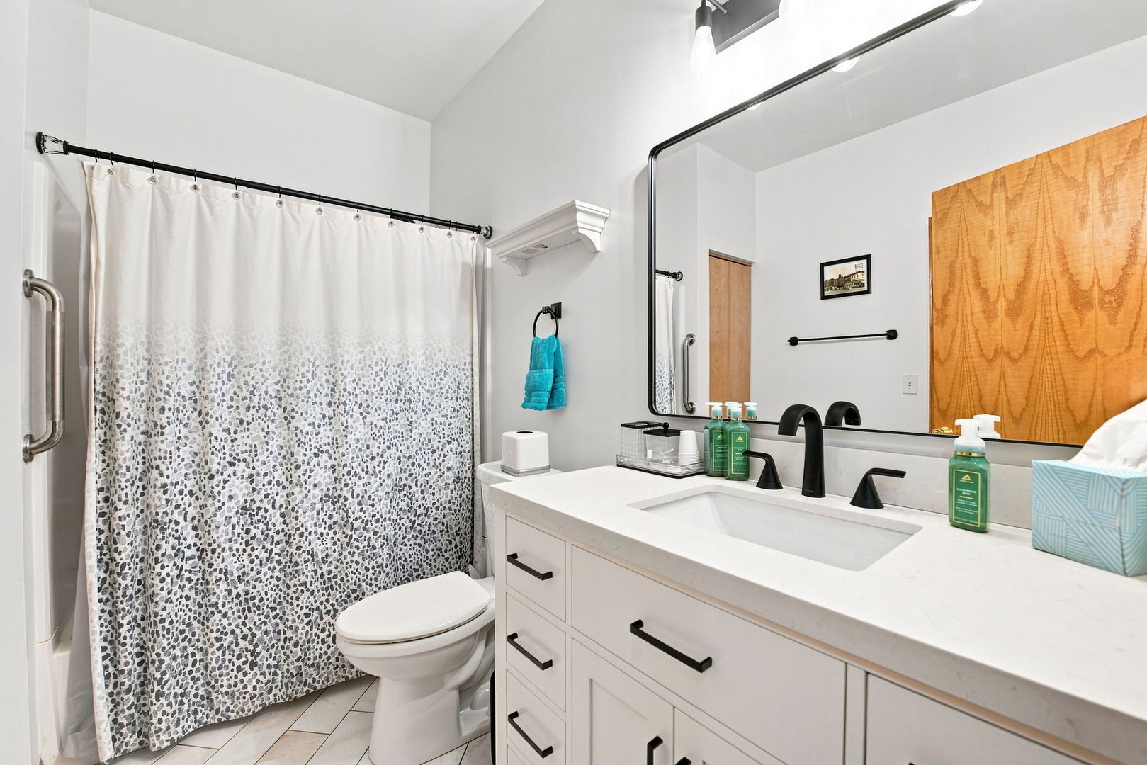 5205 Gardiner Glenn Drive Property Photo 15
