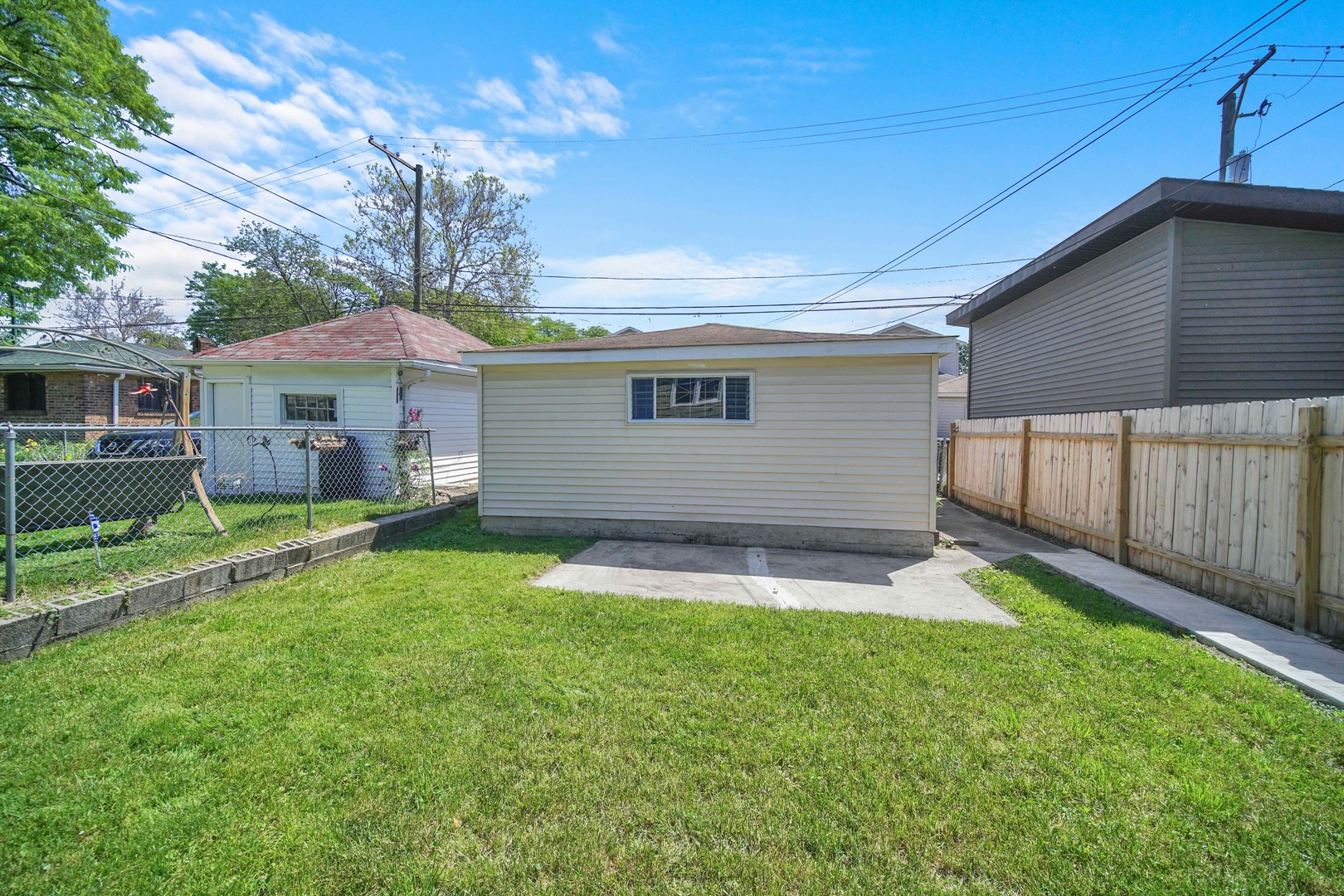 7707 S Ridgeland Avenue Property Photo 43