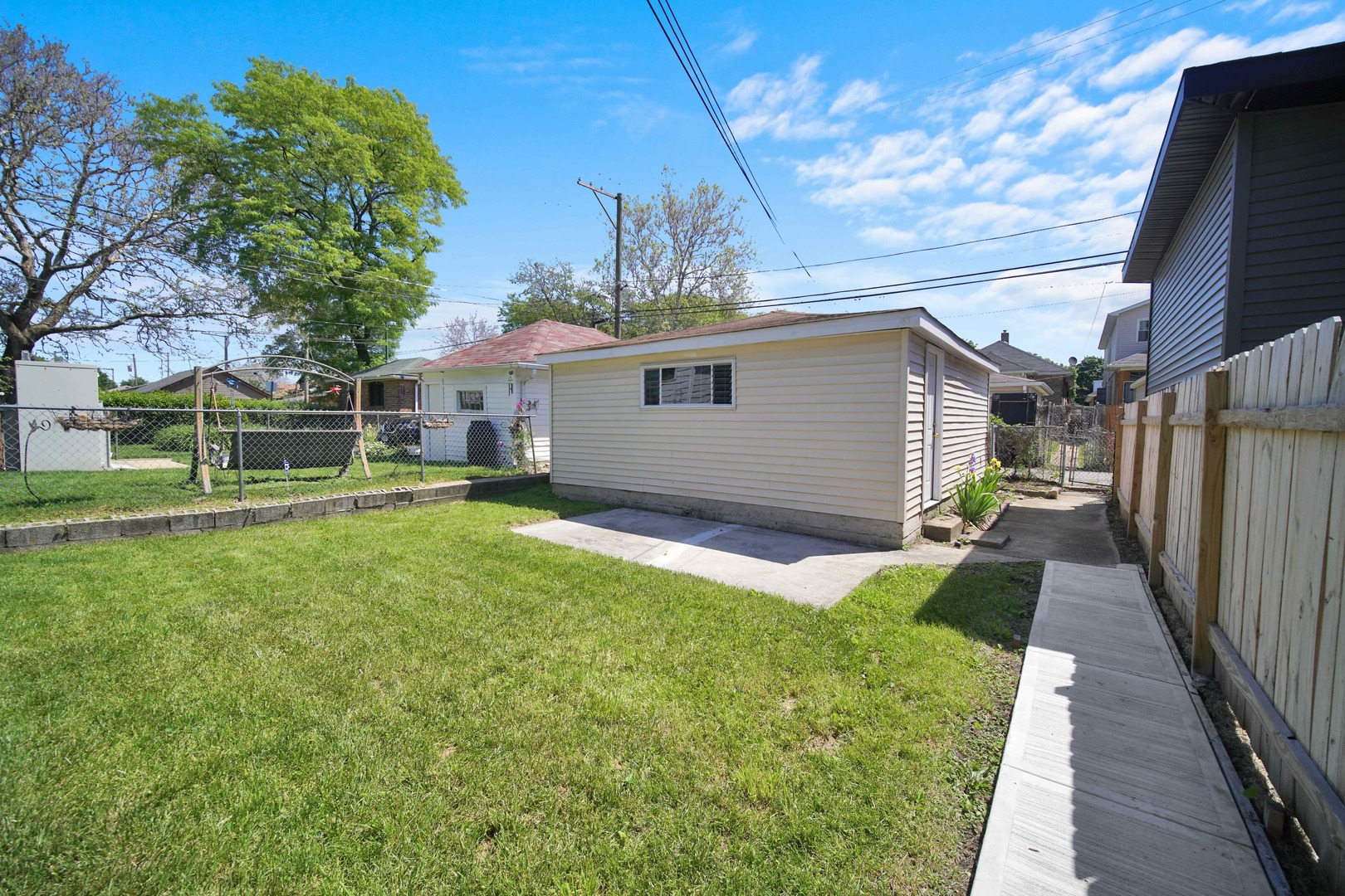 7707 S Ridgeland Avenue Property Photo 44