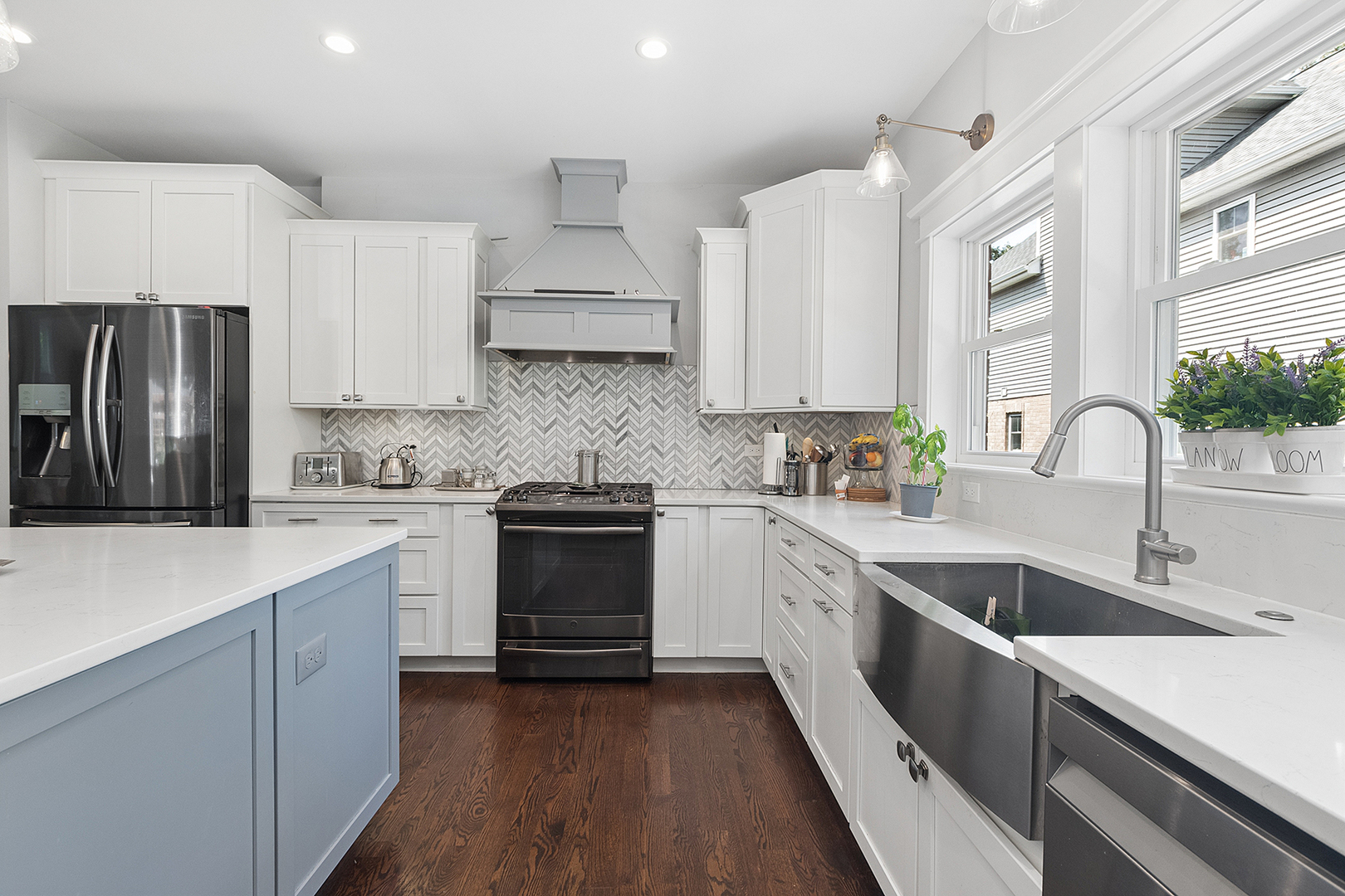 14633 Highland Avenue Property Photo 17