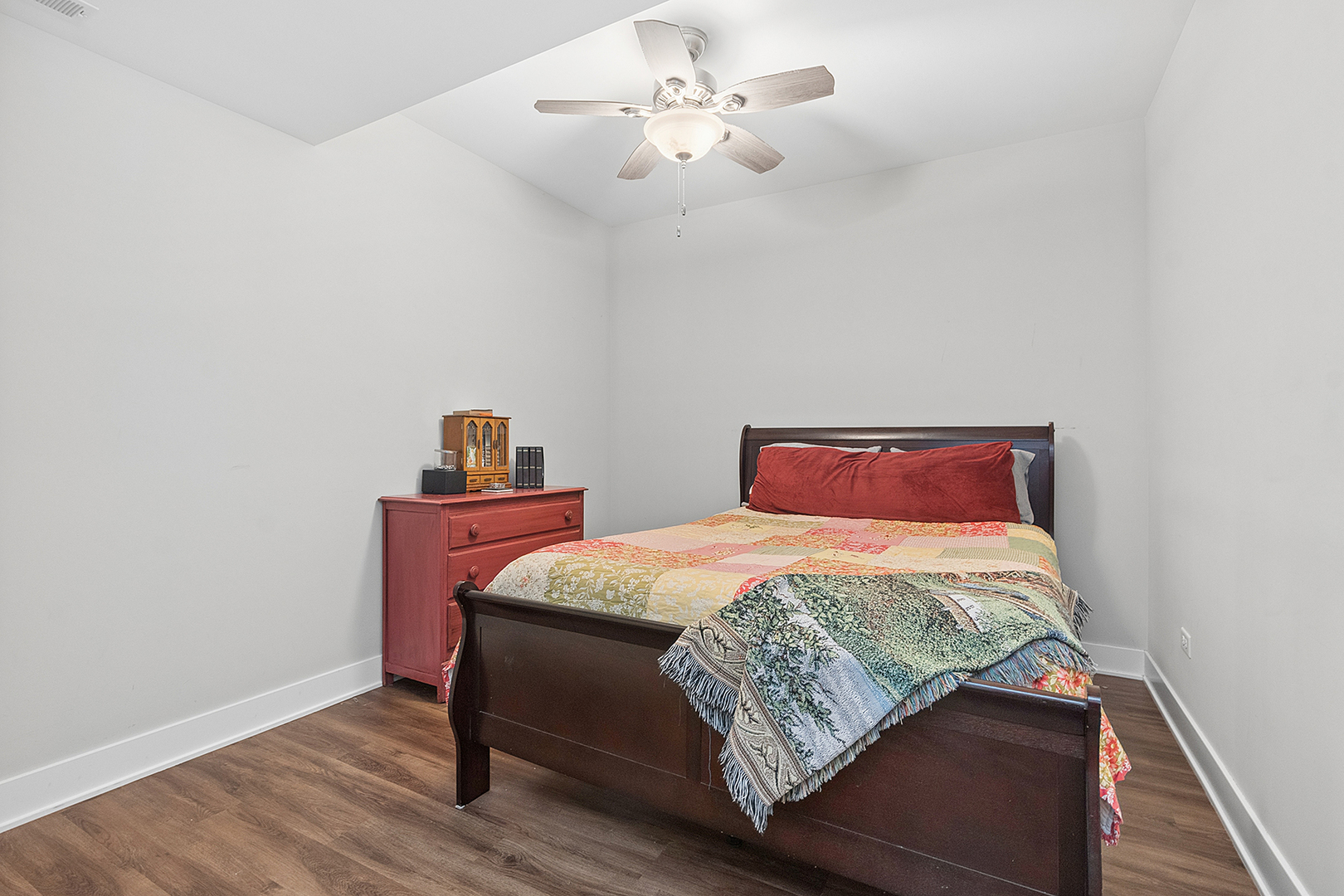 14633 Highland Avenue Property Photo 39