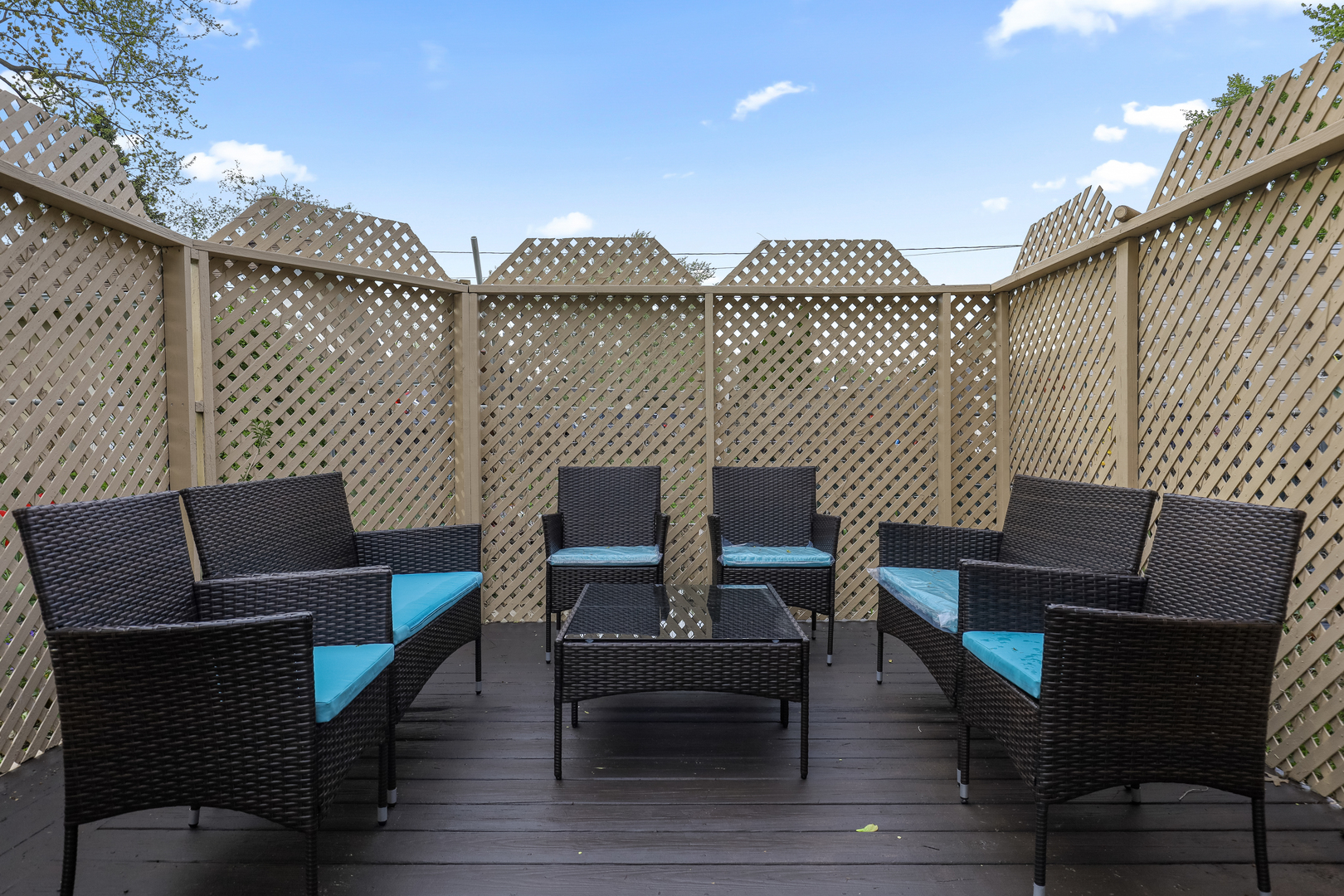 366 N Hemlock Avenue Property Photo 31