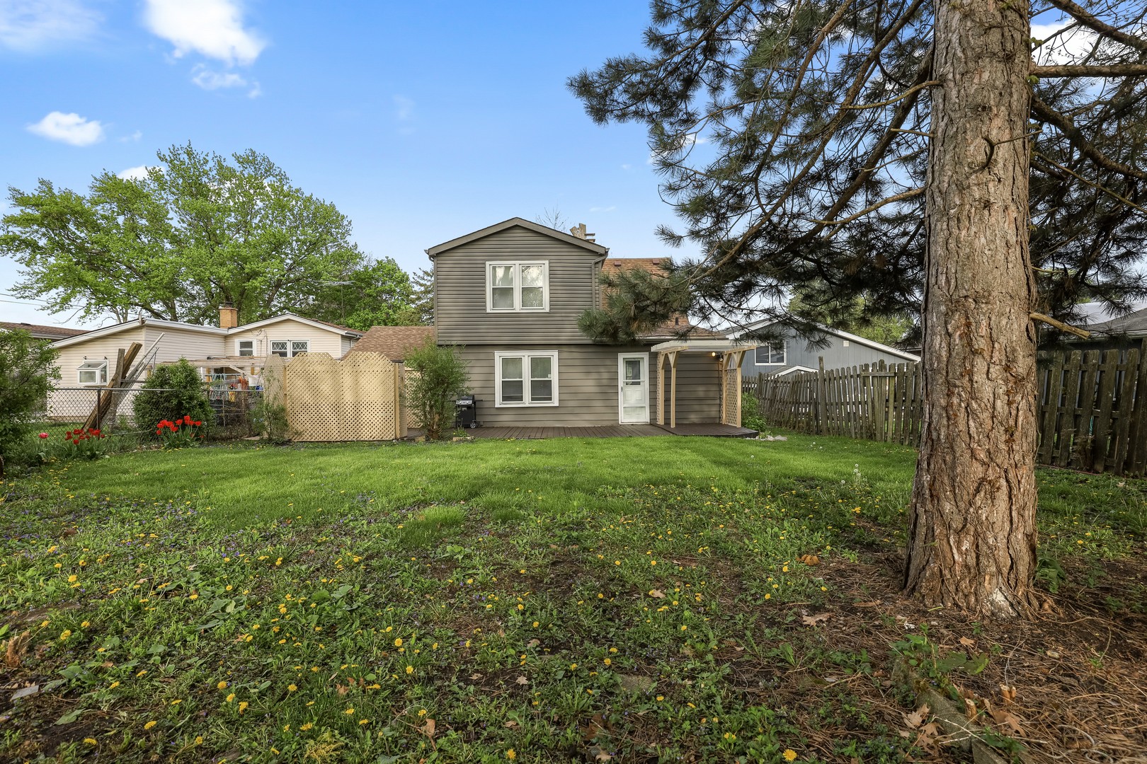 366 N Hemlock Avenue Property Photo 33