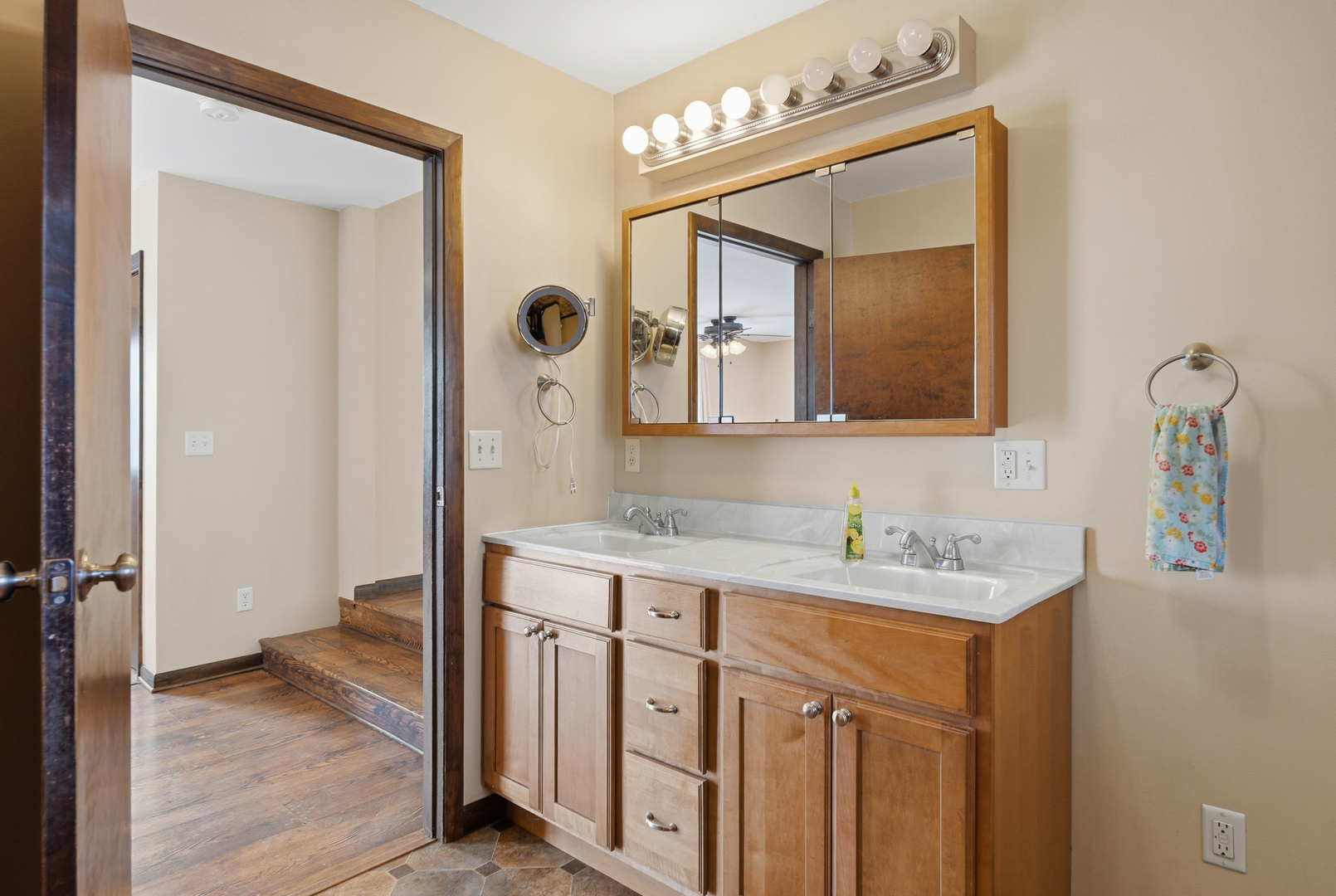 18521 Anderson Road Property Photo 13