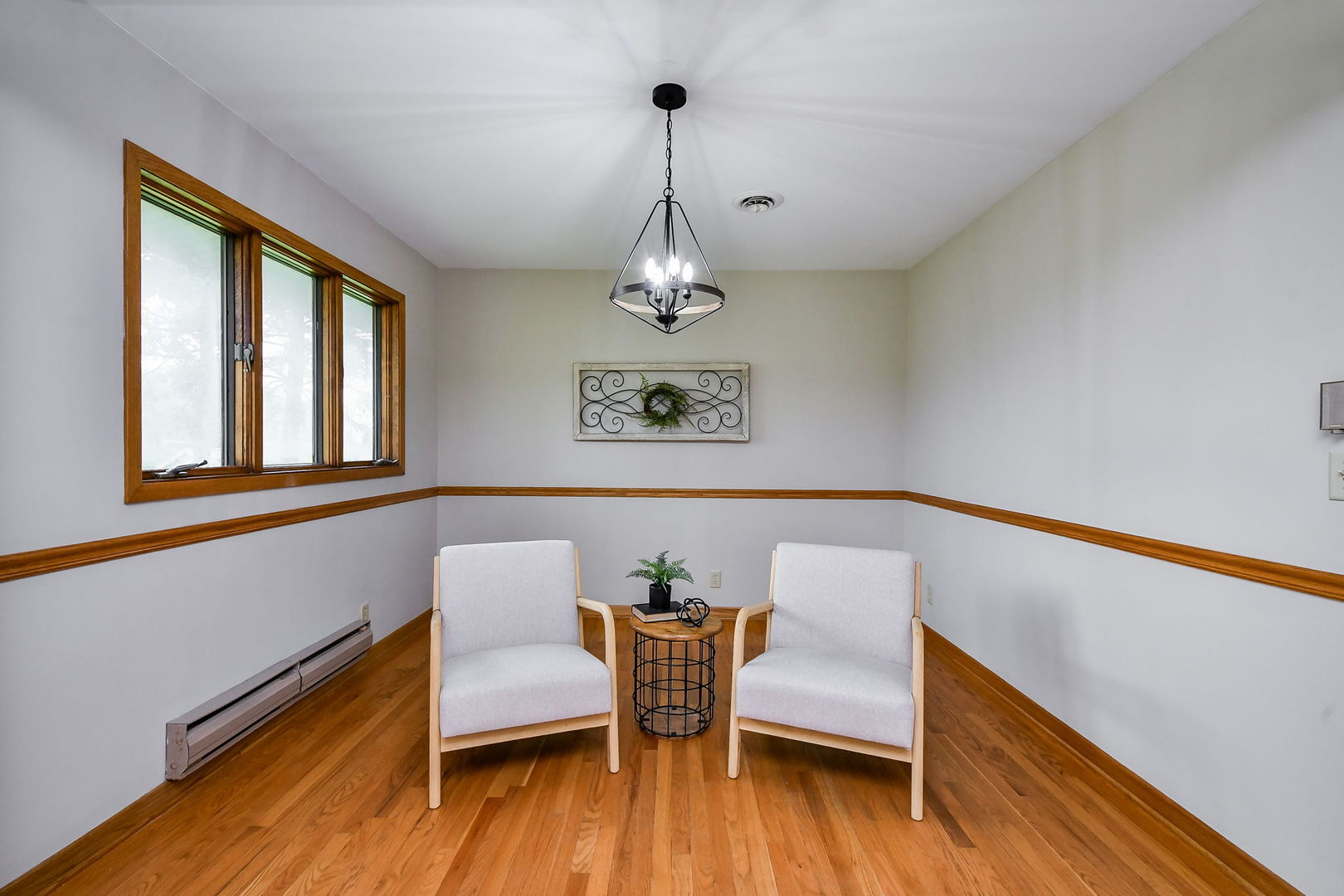 2s557 Bliss Road Property Photo 5