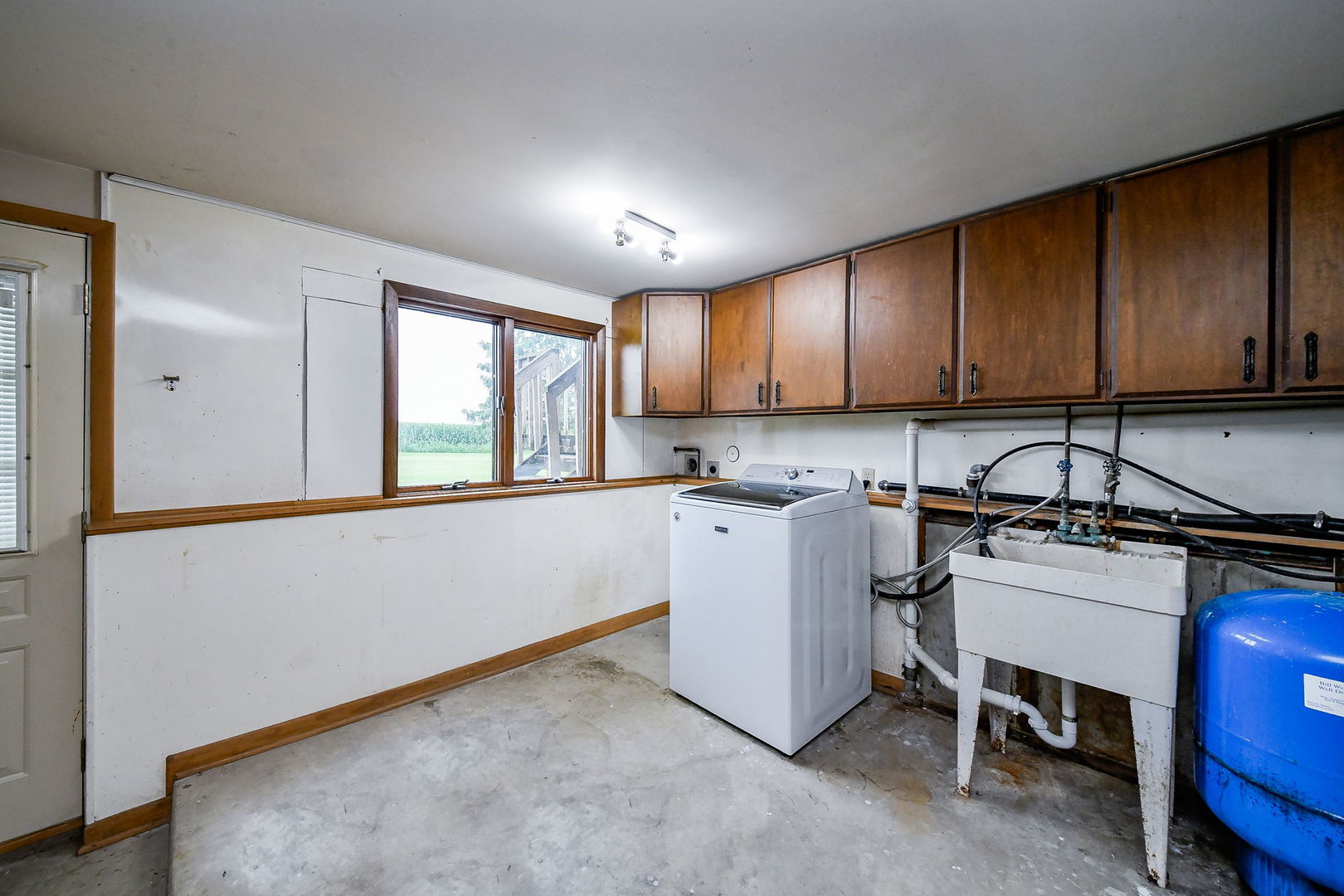 2s557 Bliss Road Property Photo 18