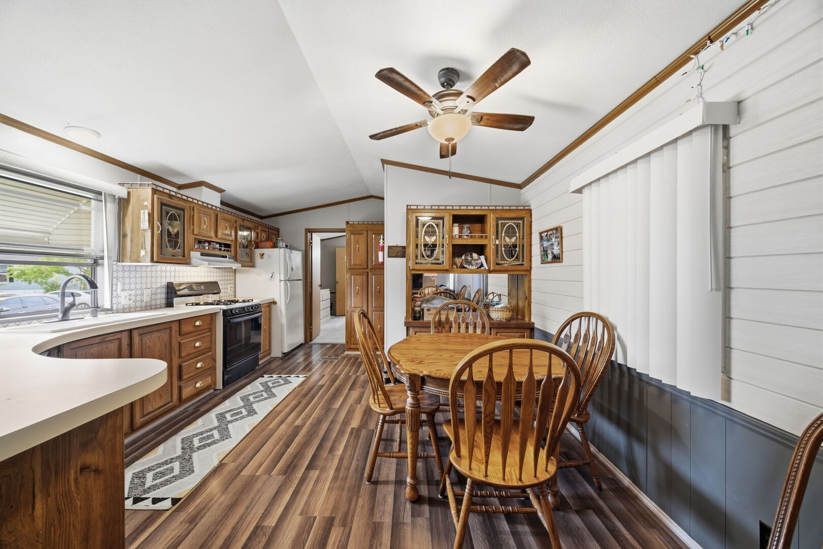 630 Huntsbridge Road Property Photo 4
