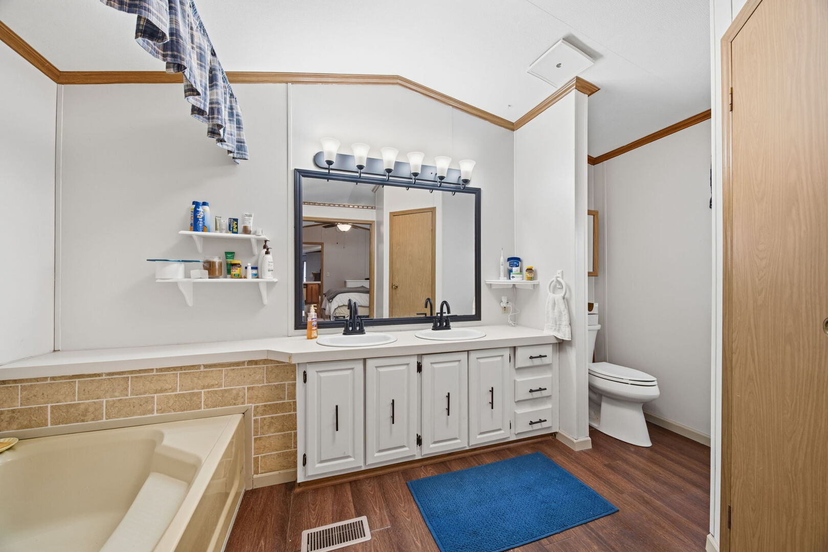 630 Huntsbridge Road Property Photo 12